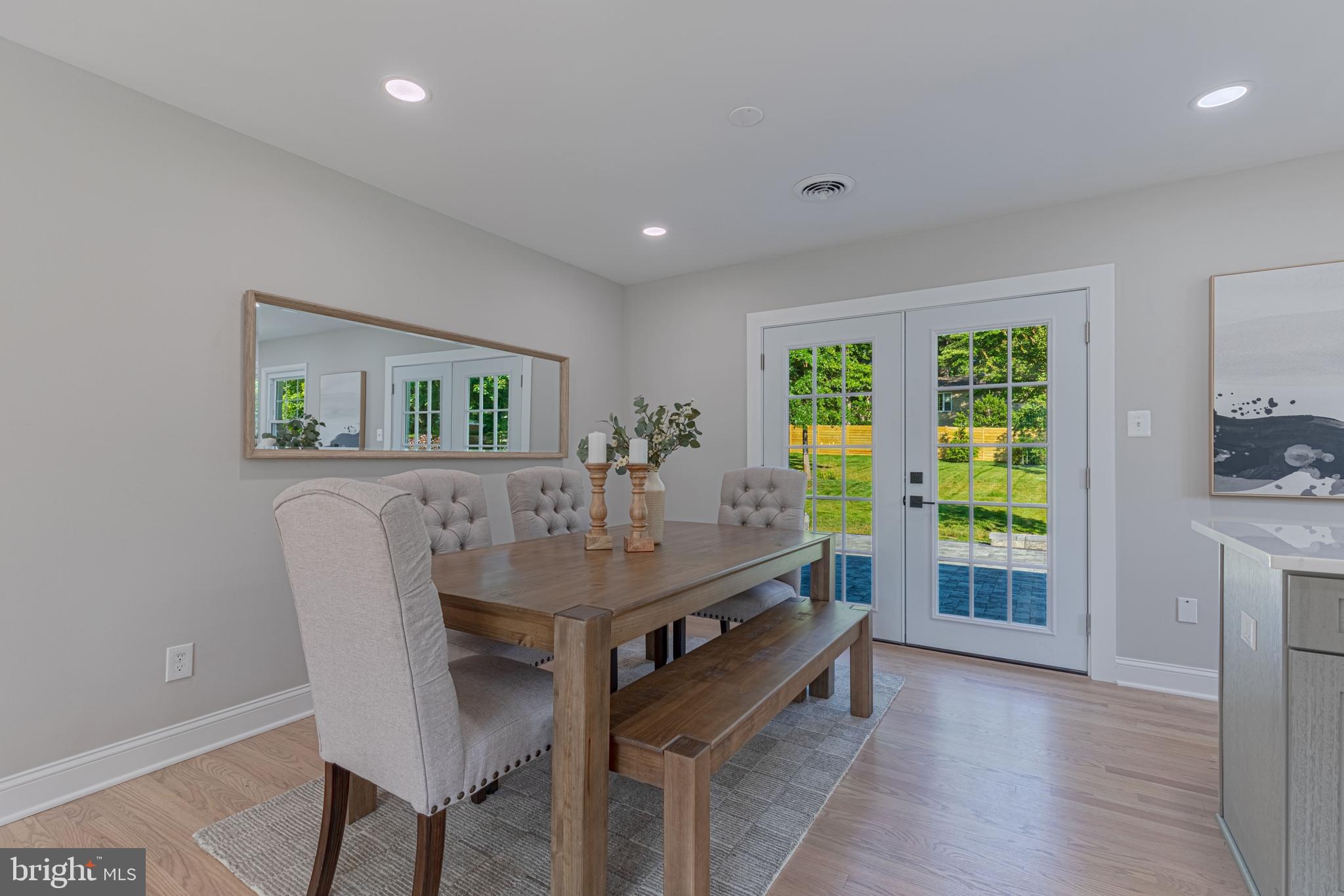 LINNCREST - Residential