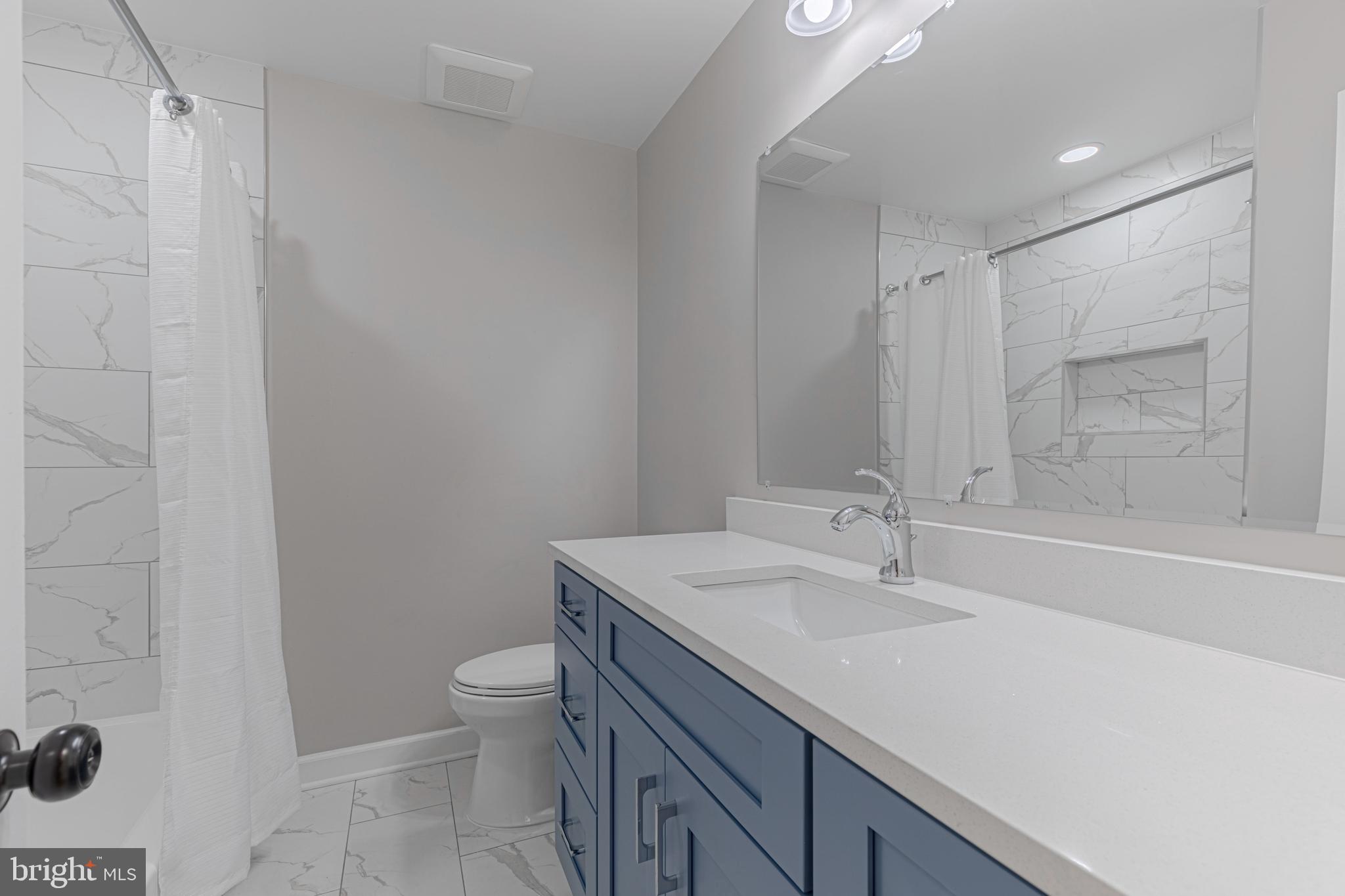 LINNCREST - Residential