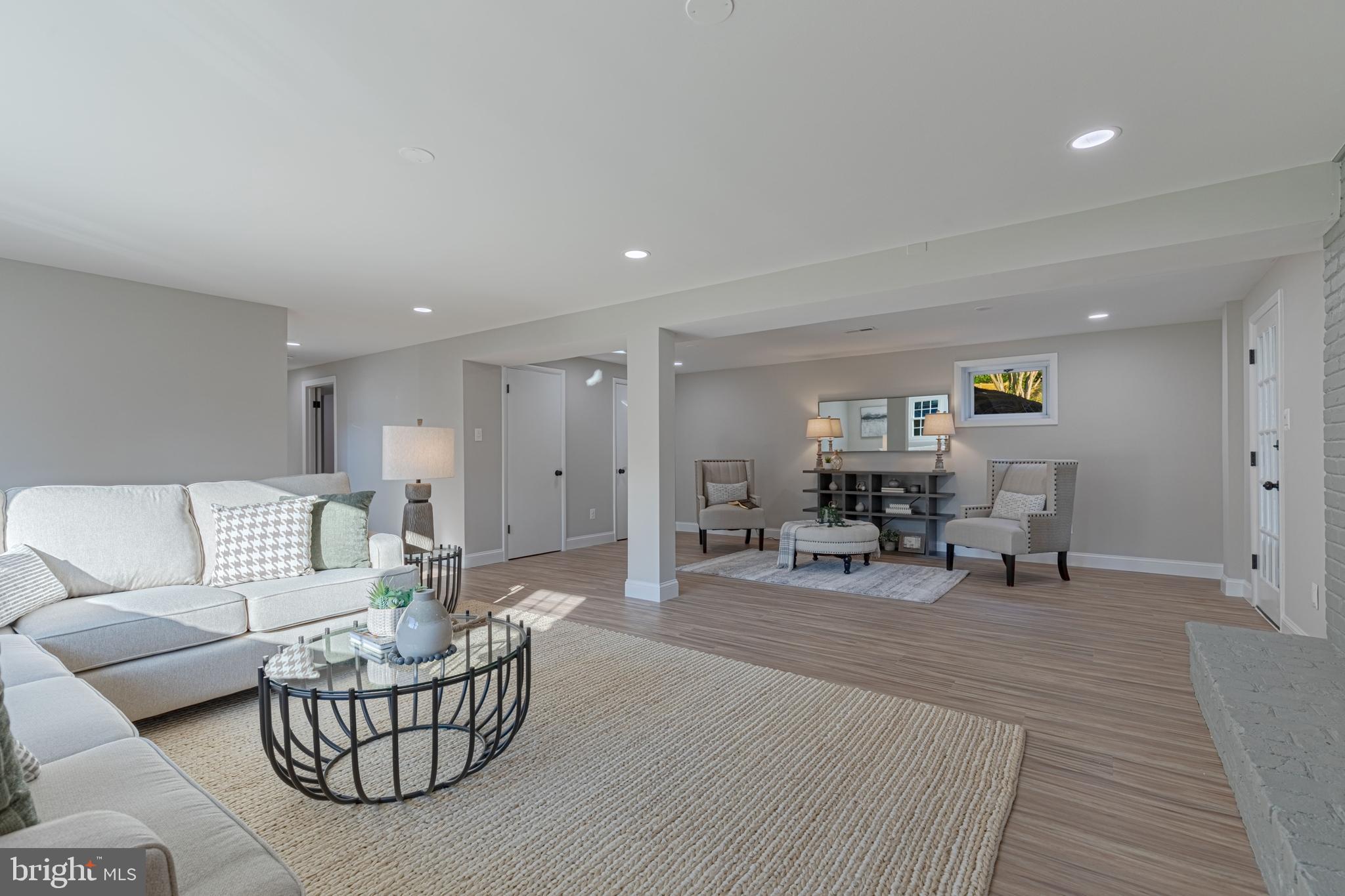 LINNCREST - Residential