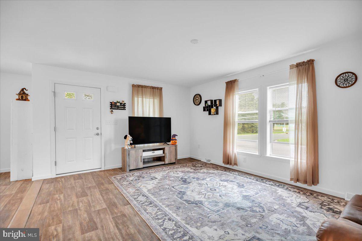 1024 BERGEN AVENUE 1024