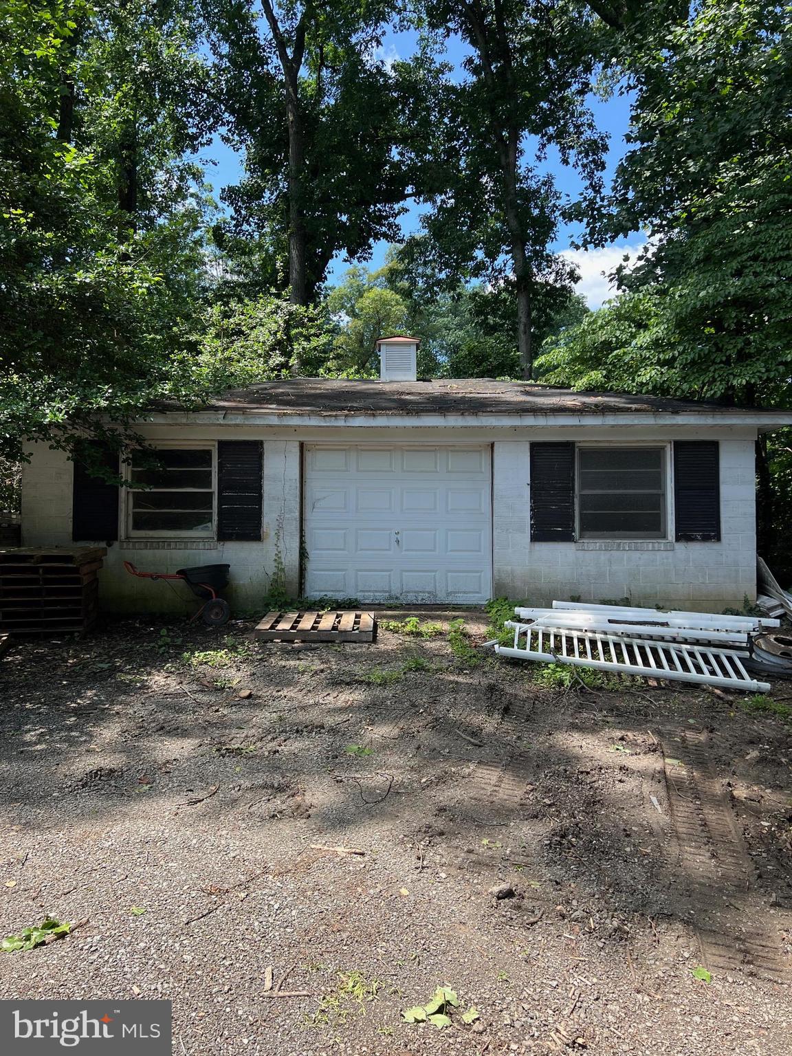 3408 BARKLEY DRIVE