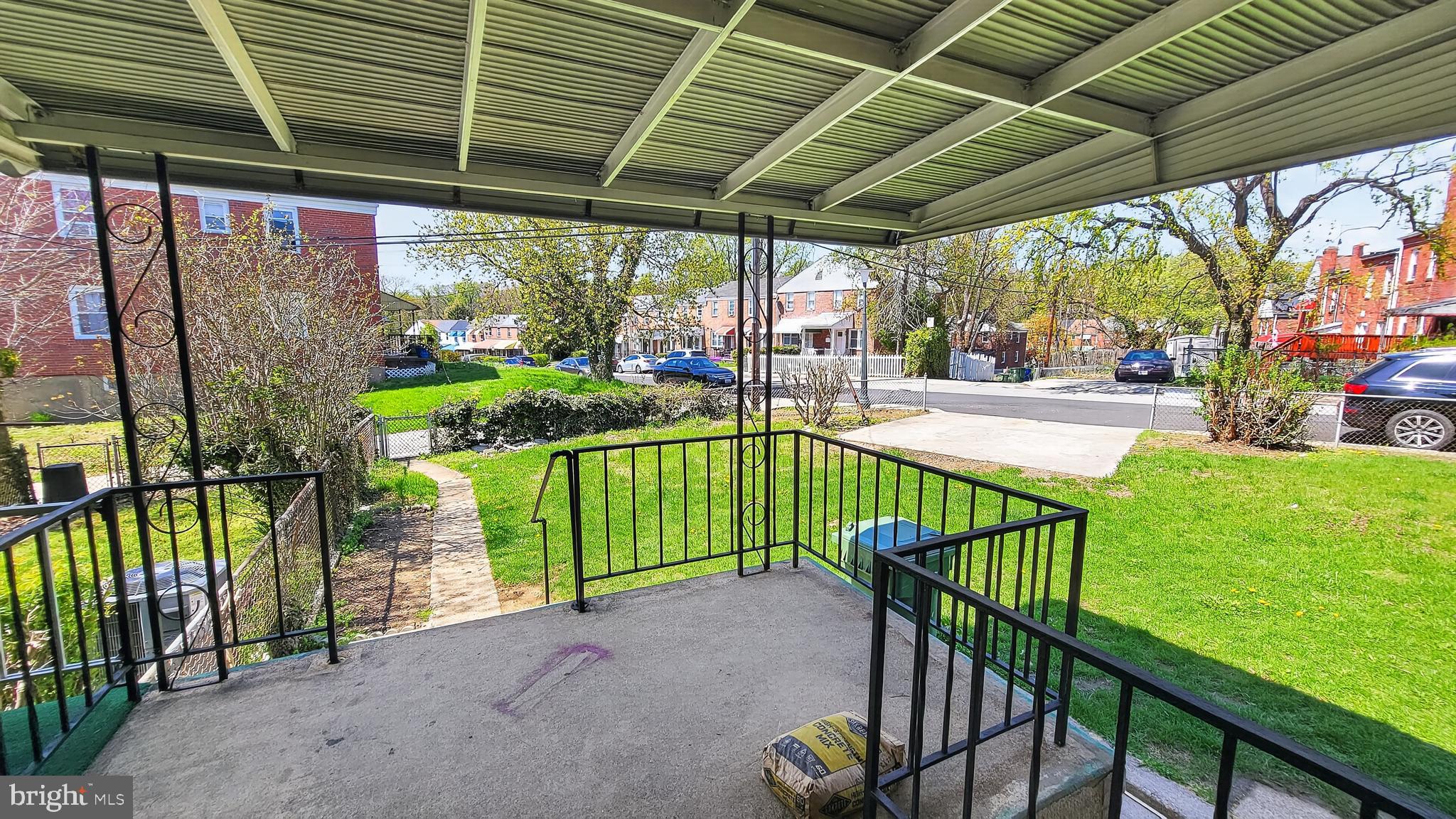 UPLANDS - Residential