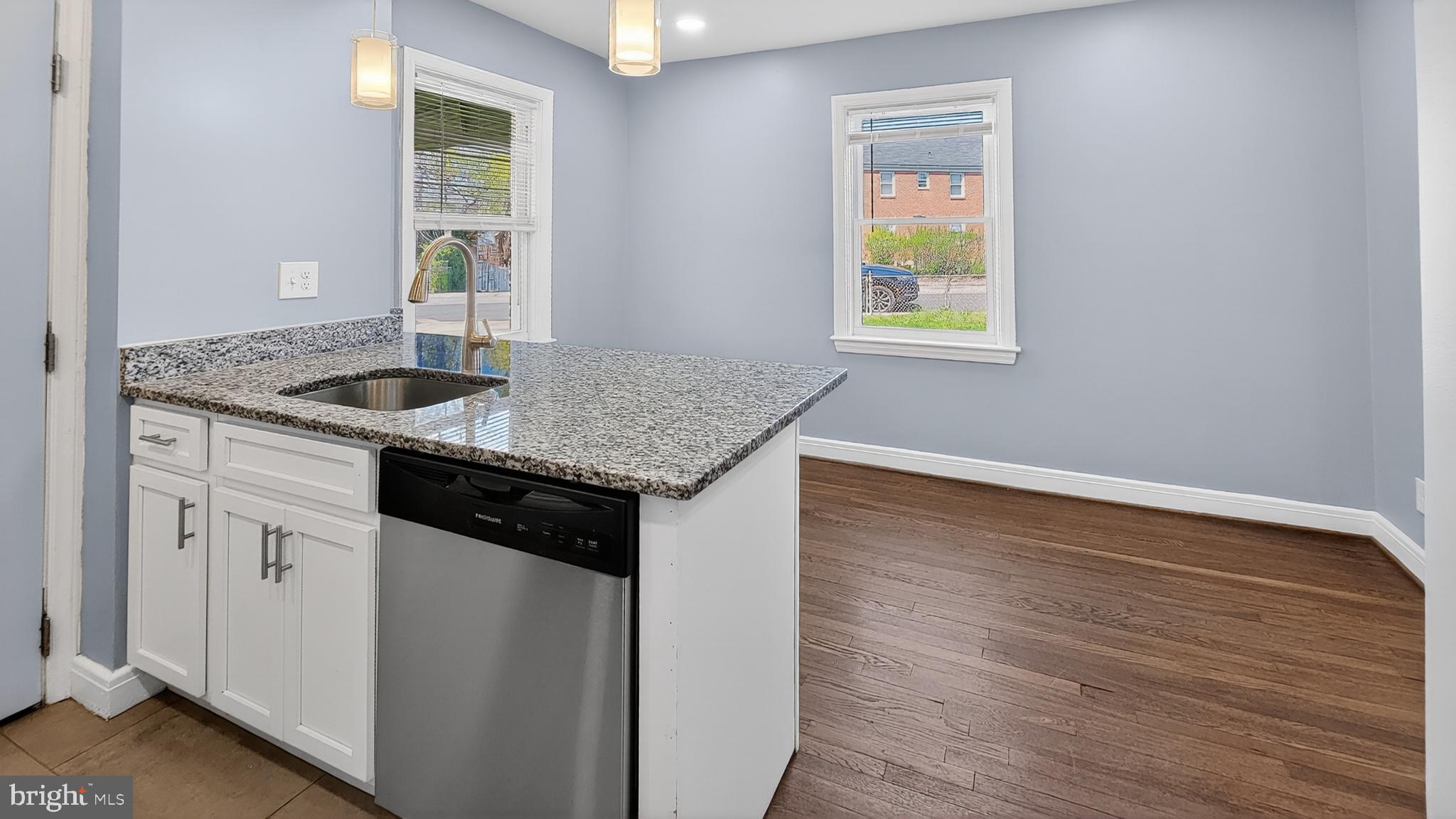 UPLANDS - Residential