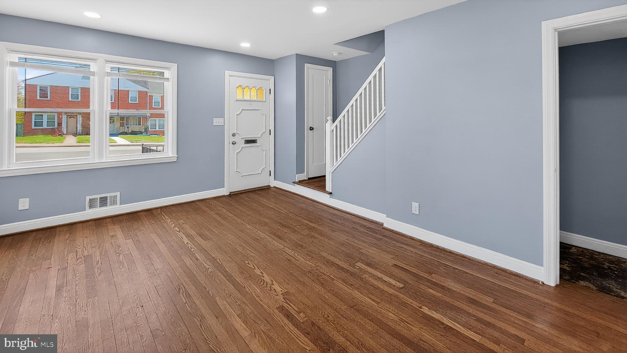 UPLANDS - Residential