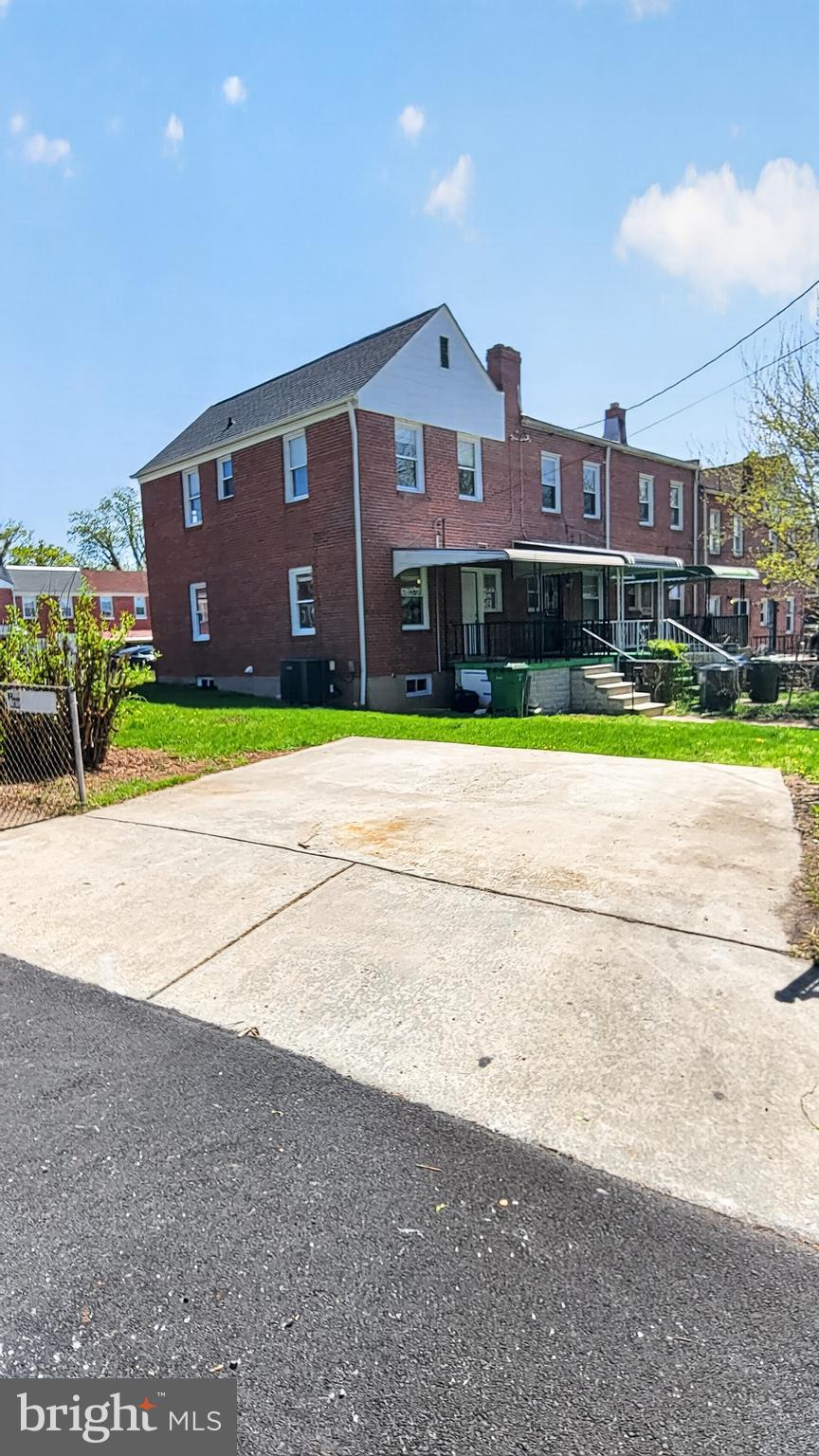 UPLANDS - Residential