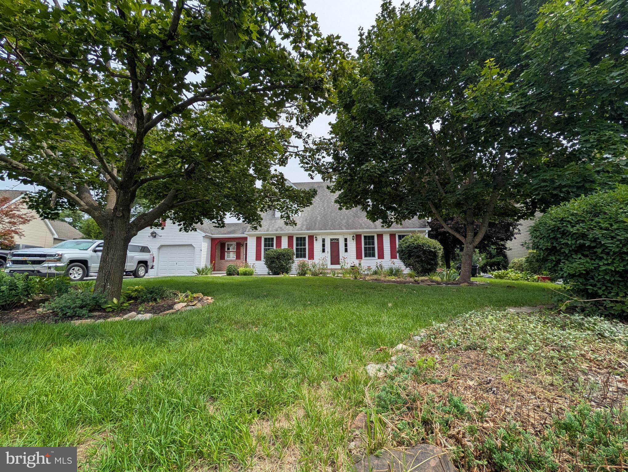 251 FRIENDSHIP LANE