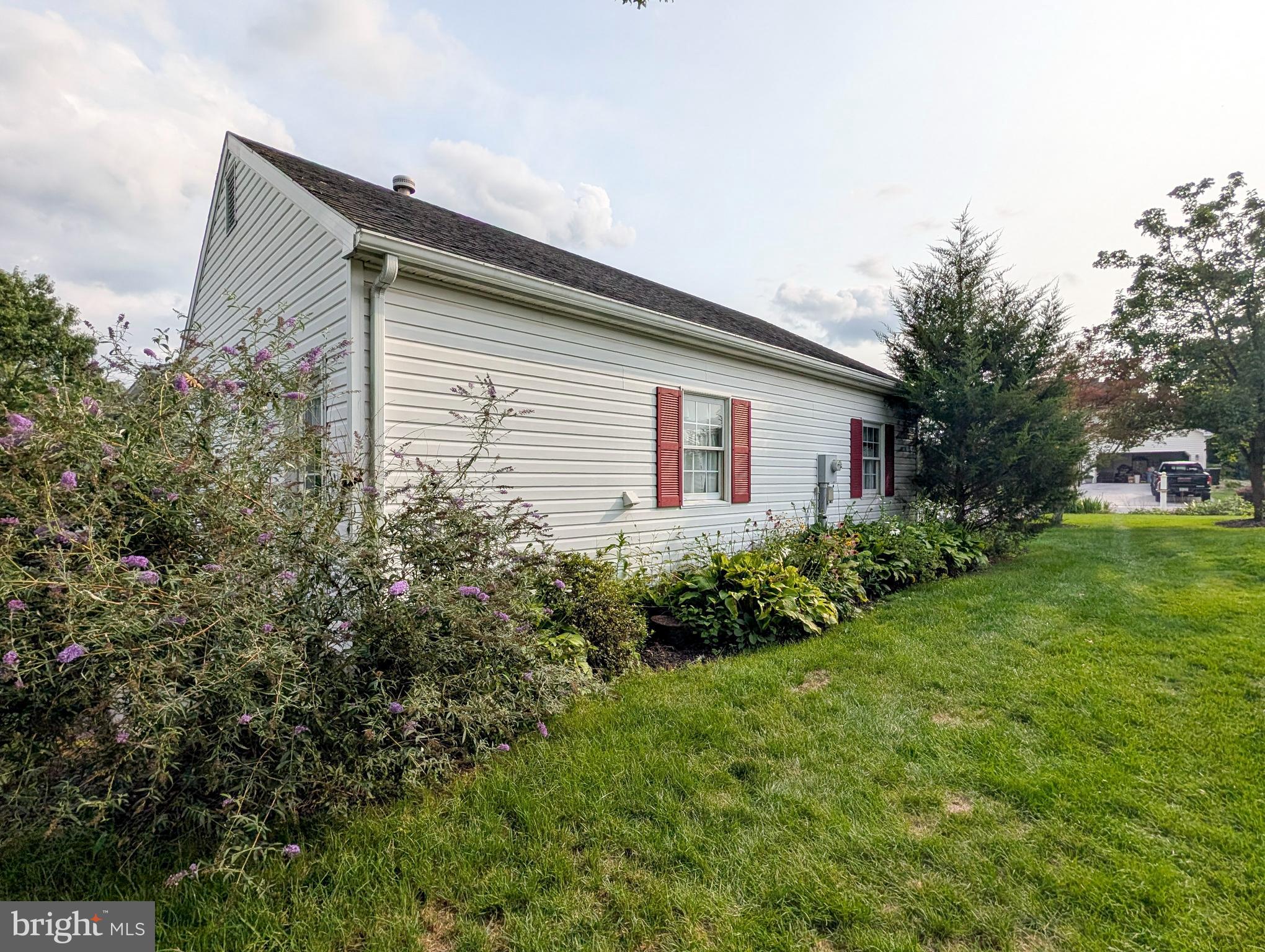 251 FRIENDSHIP LANE