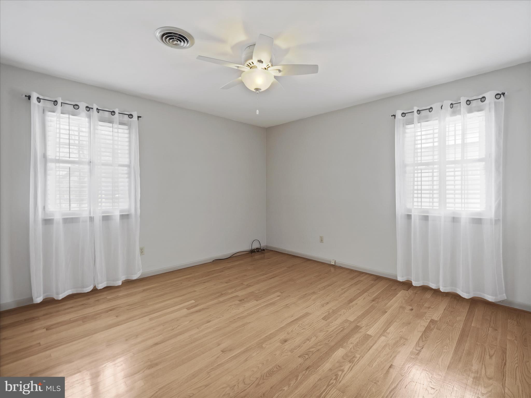 KENWOOD - Residential