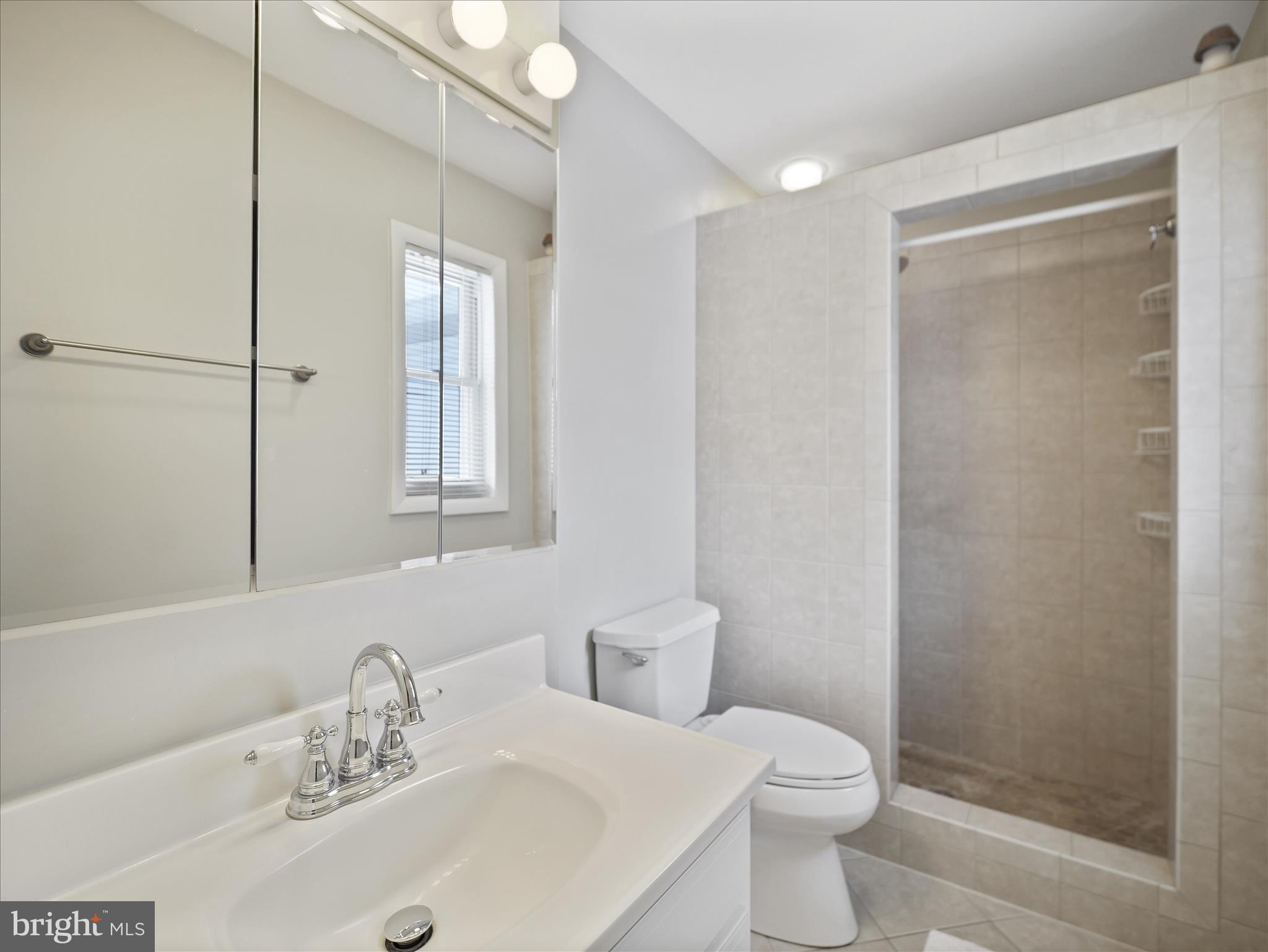 KENWOOD - Residential