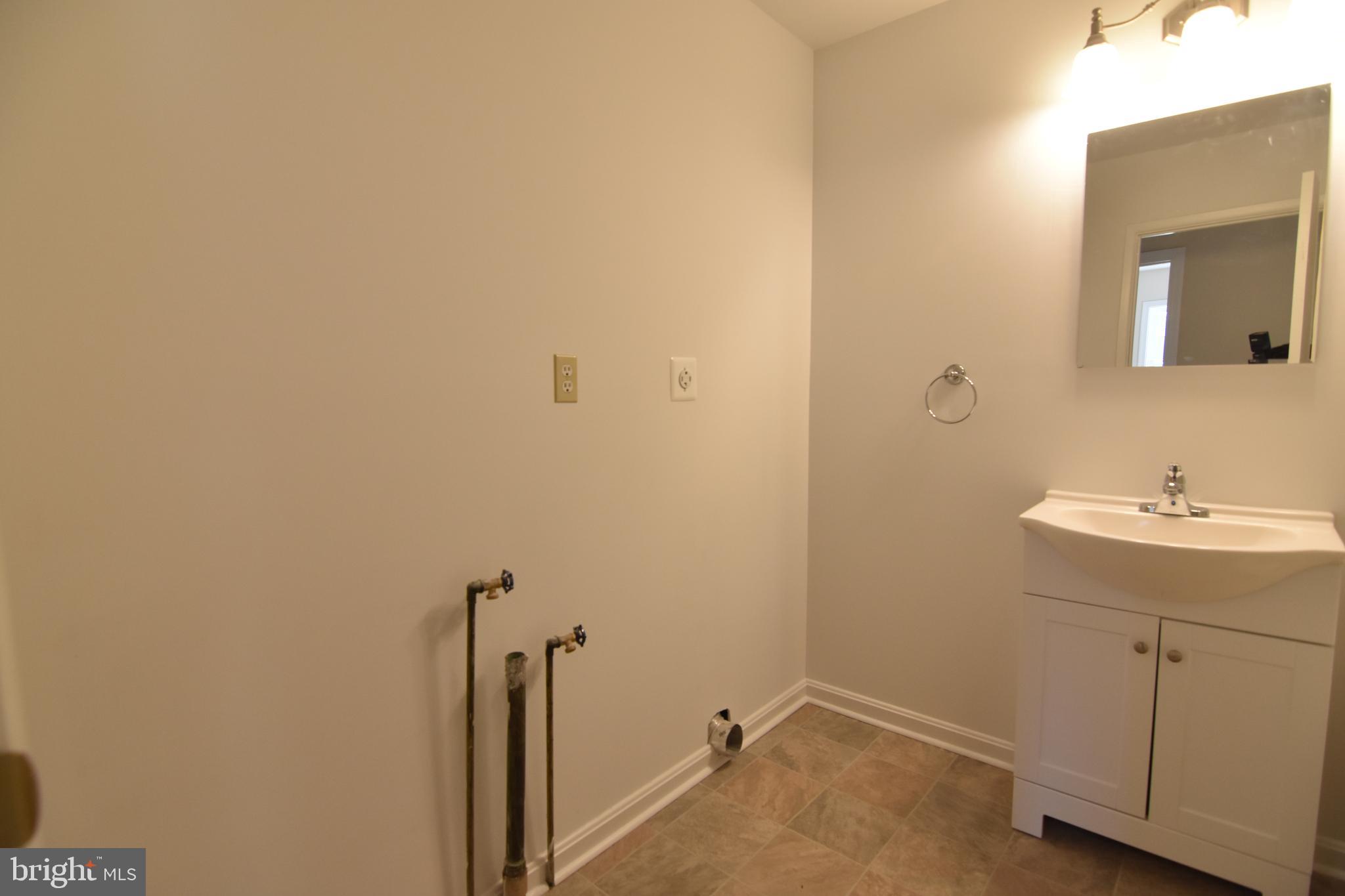 LONG BEACH - Residential