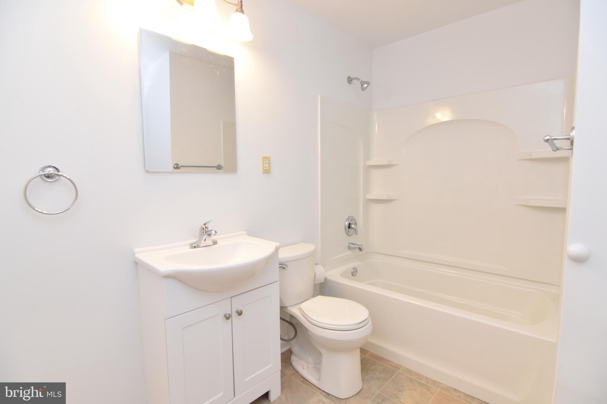 LONG BEACH - Residential