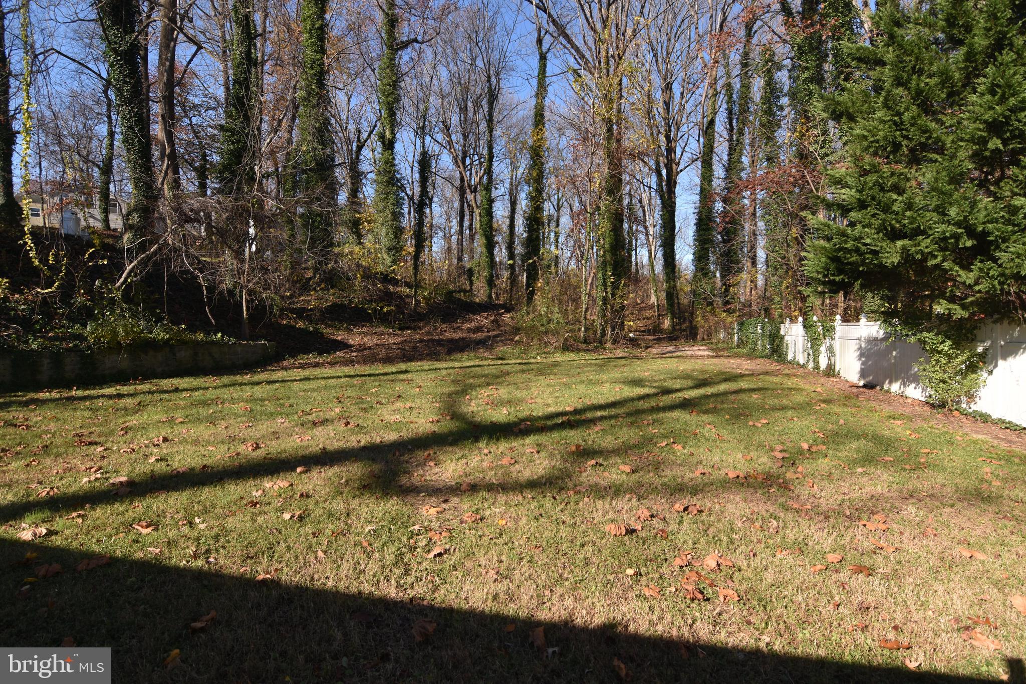 LONG BEACH - Residential