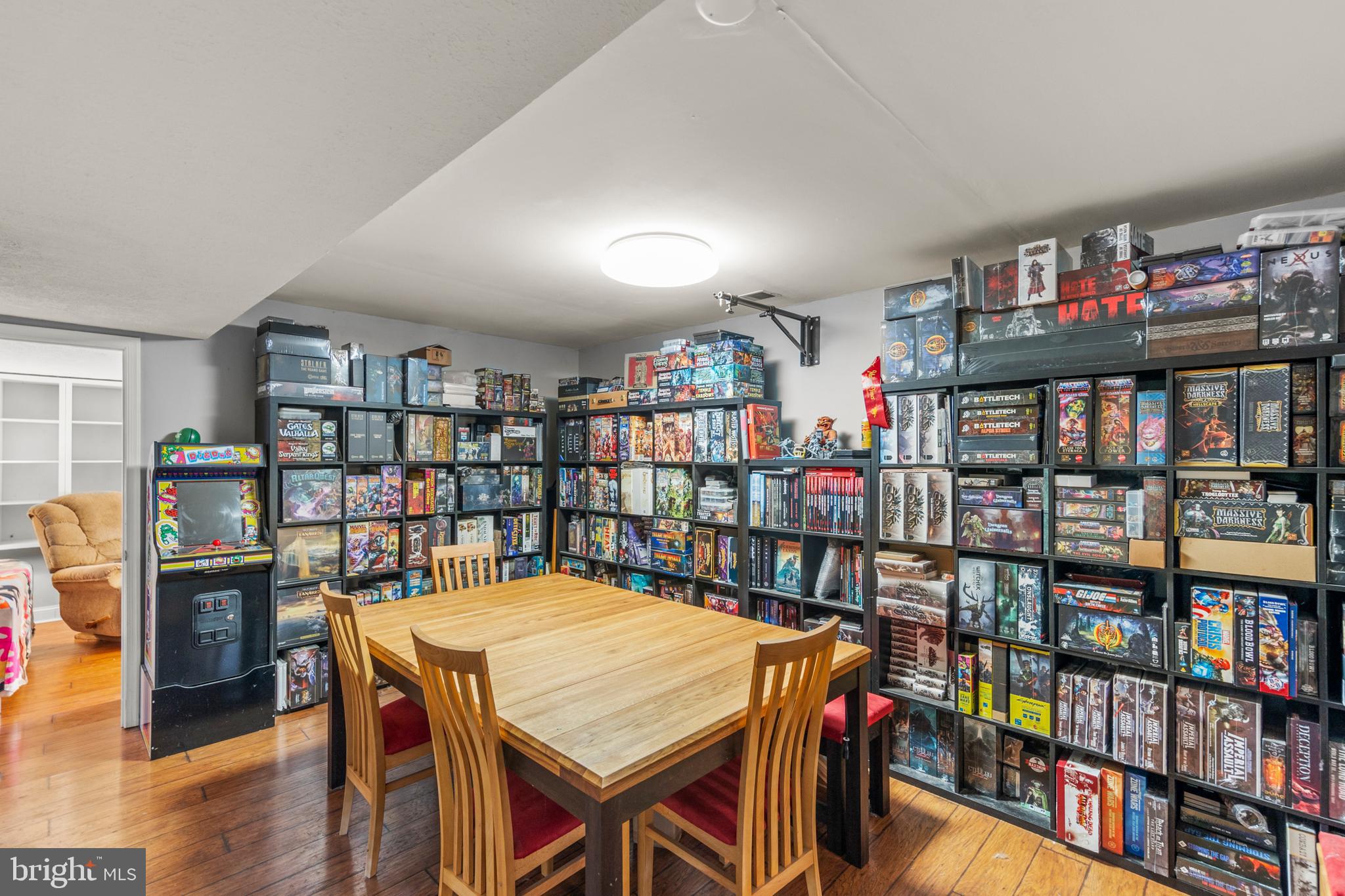 FREDERICK WOODS - Residential