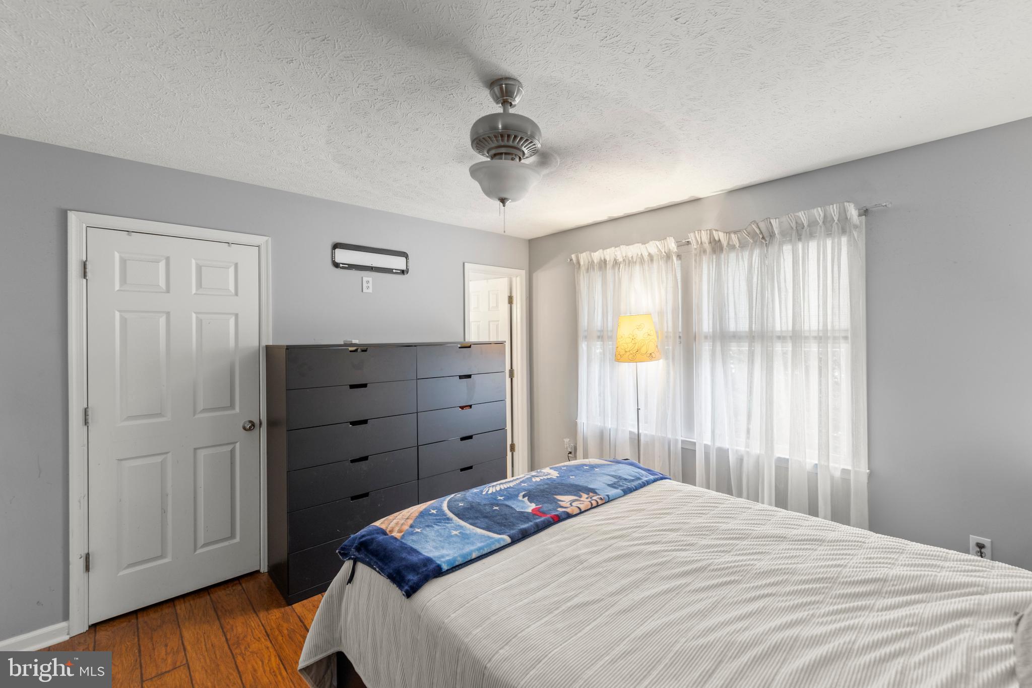 FREDERICK WOODS - Residential