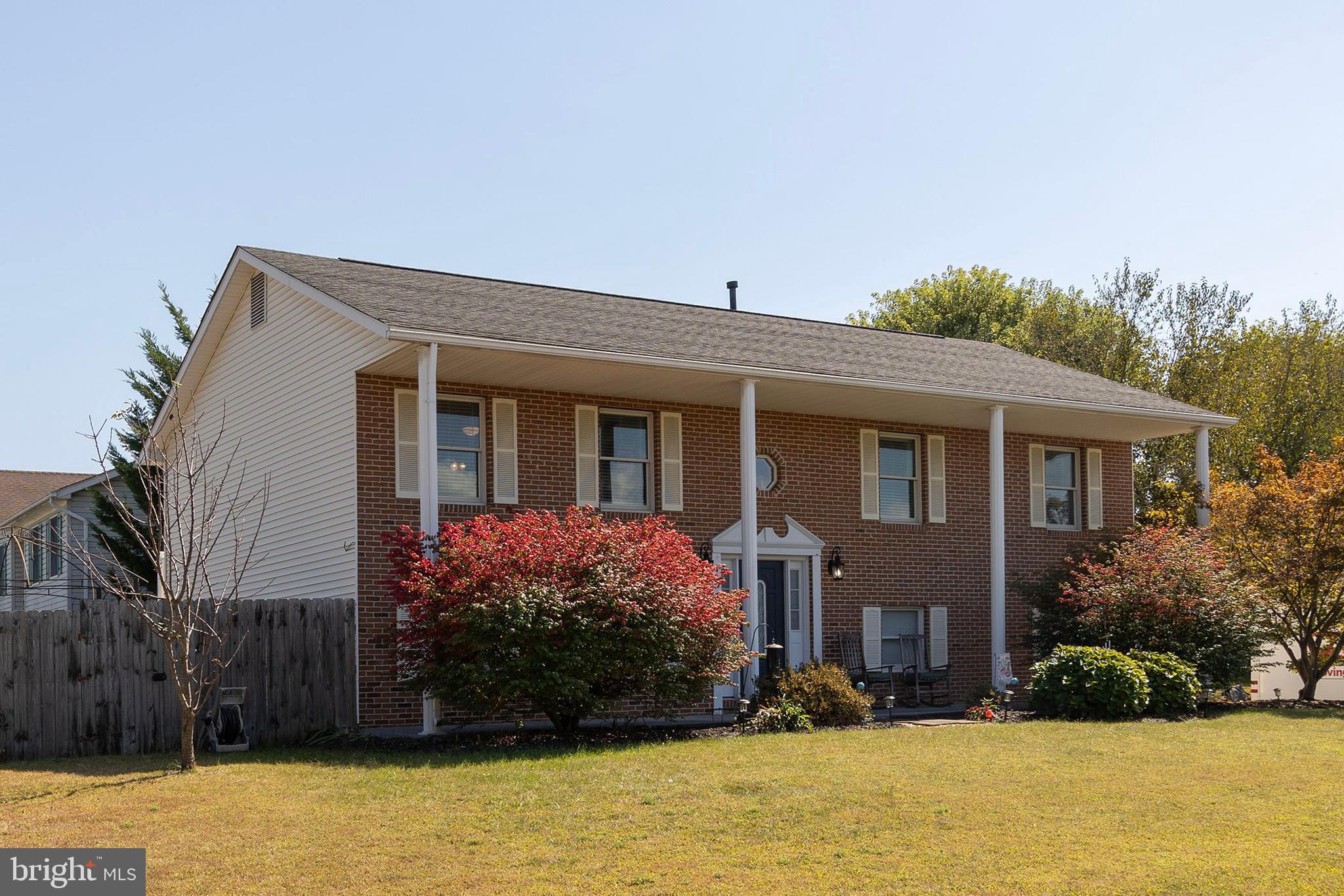 FREDERICK WOODS - Residential