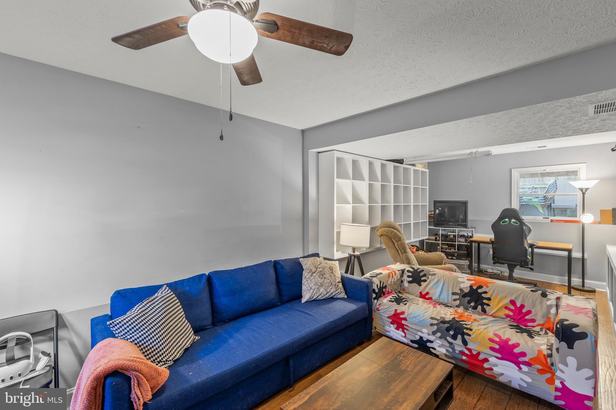 FREDERICK WOODS - Residential