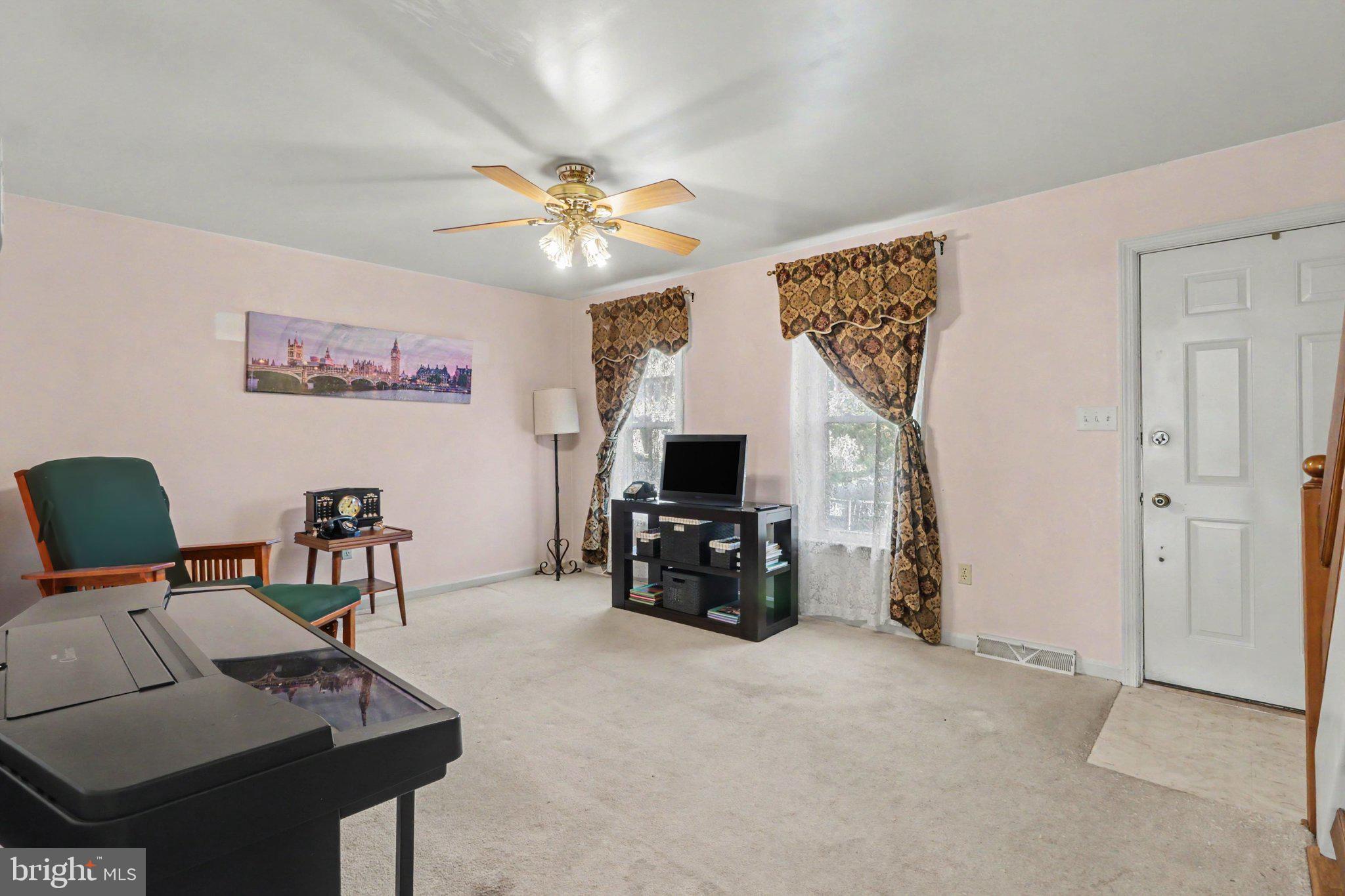 3033 BORNT DRIVE