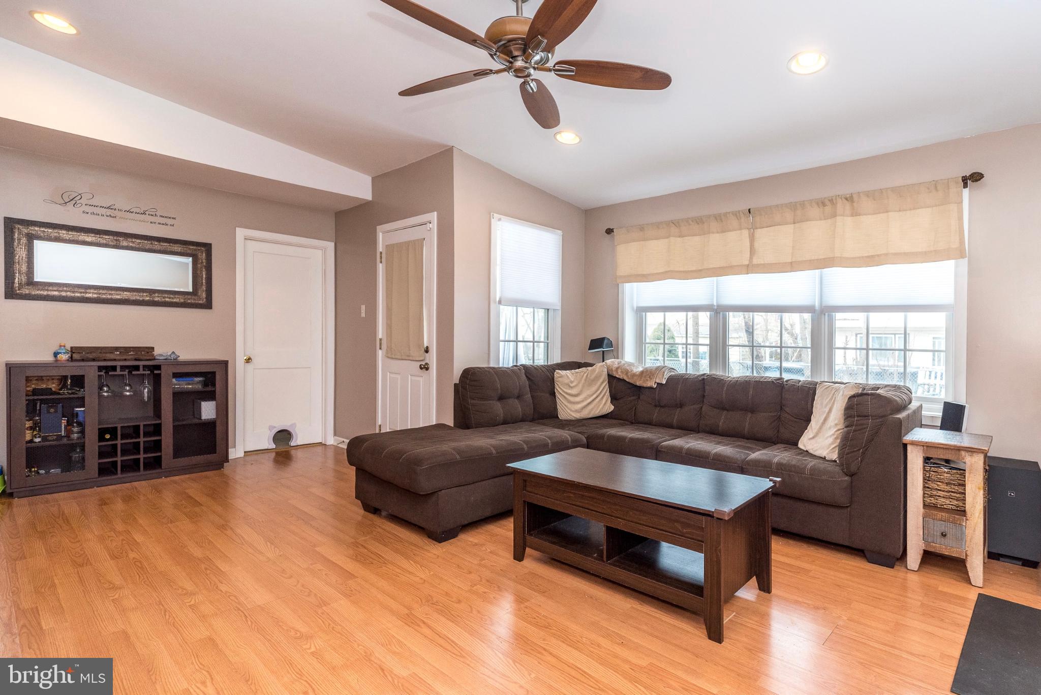 MILL RUN - Residential