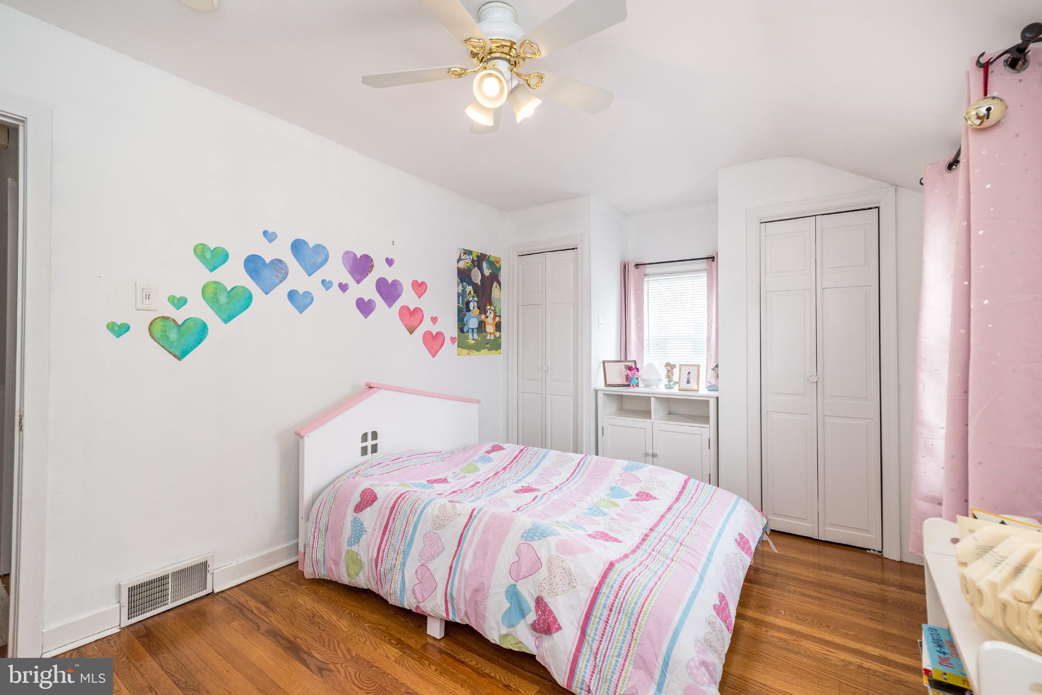 MILL RUN - Residential