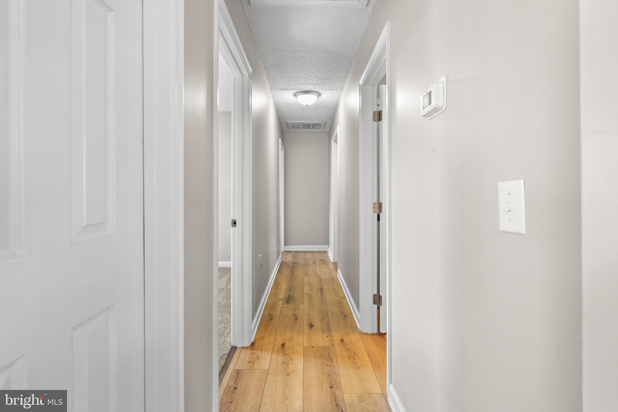 JEFFERSON LINE - Residential