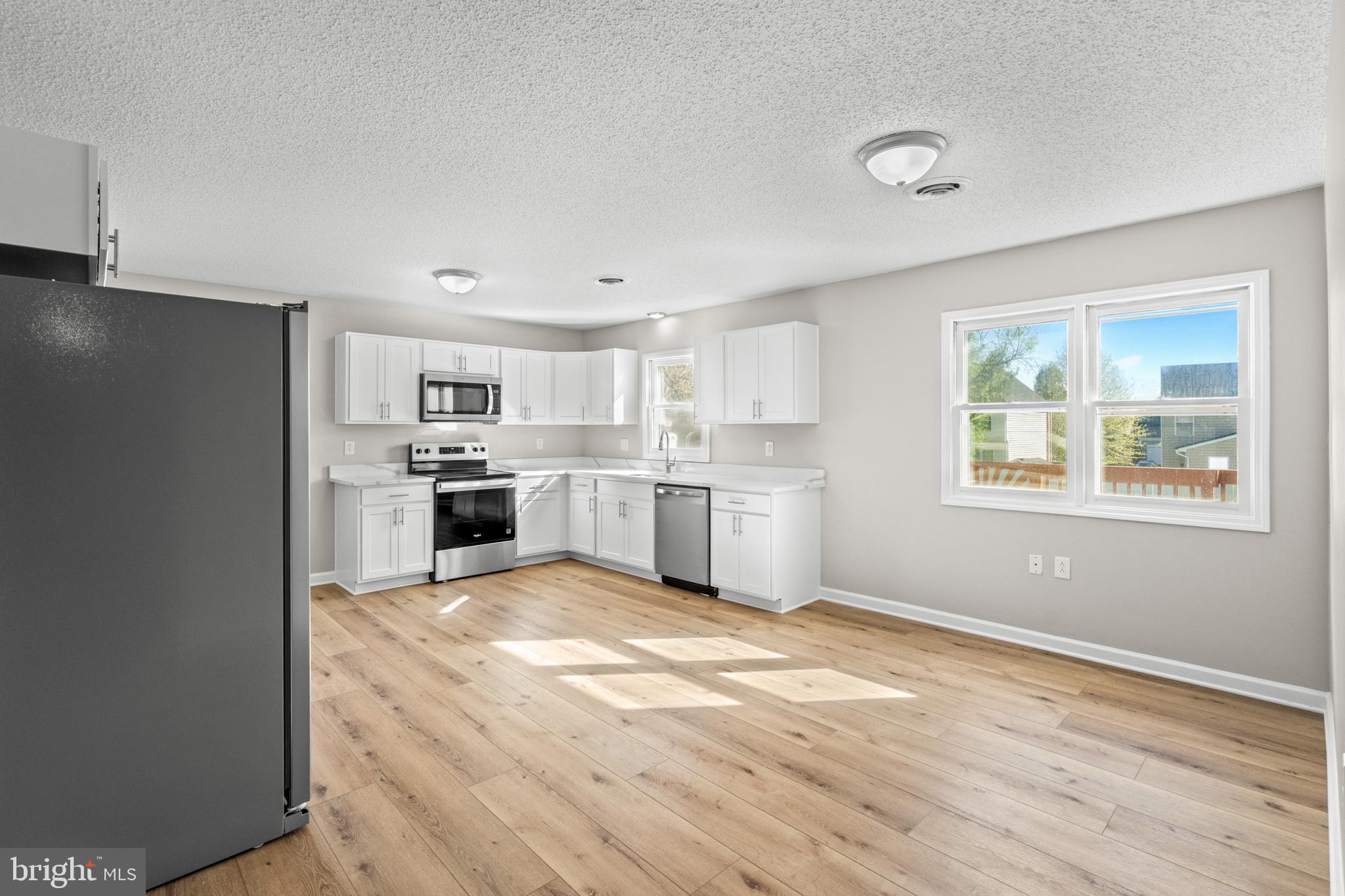 JEFFERSON LINE - Residential