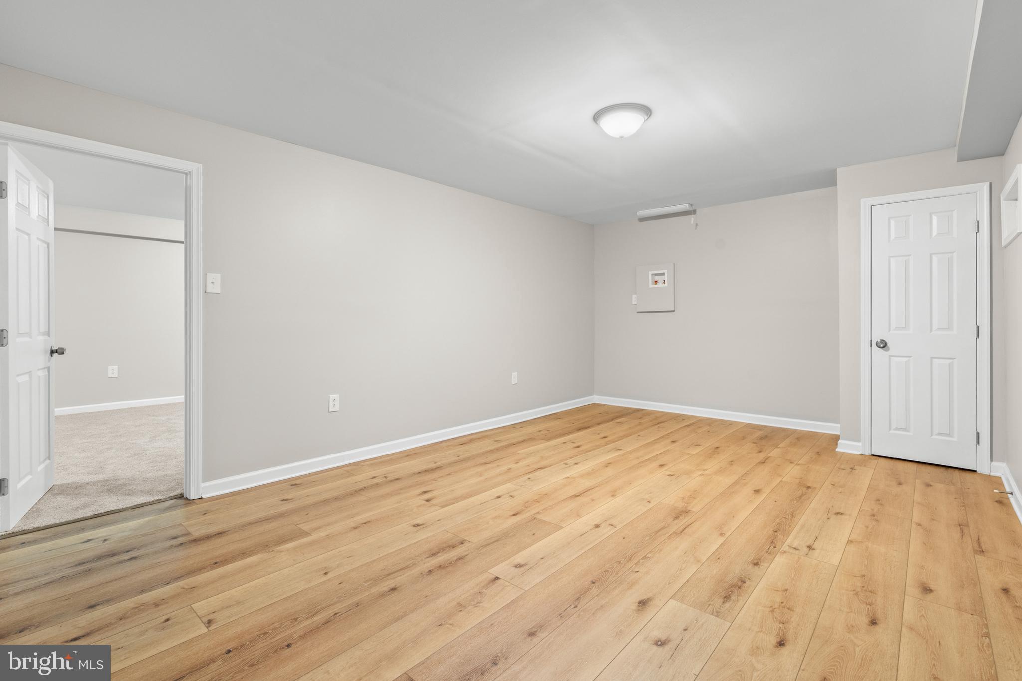 JEFFERSON LINE - Residential