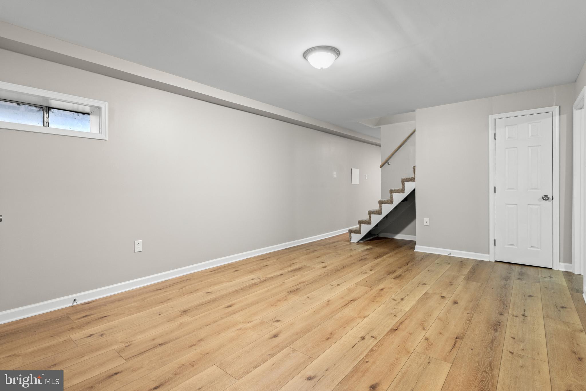 JEFFERSON LINE - Residential