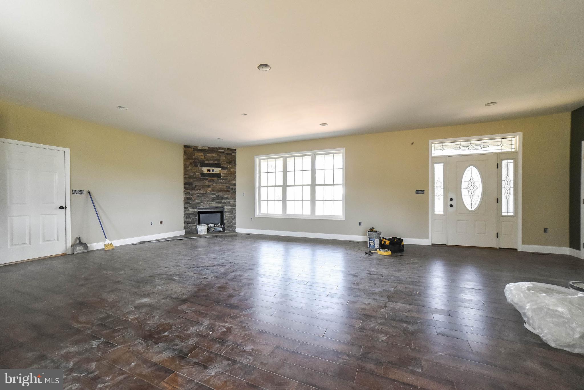 TRAPP HALL SUBD - Residential