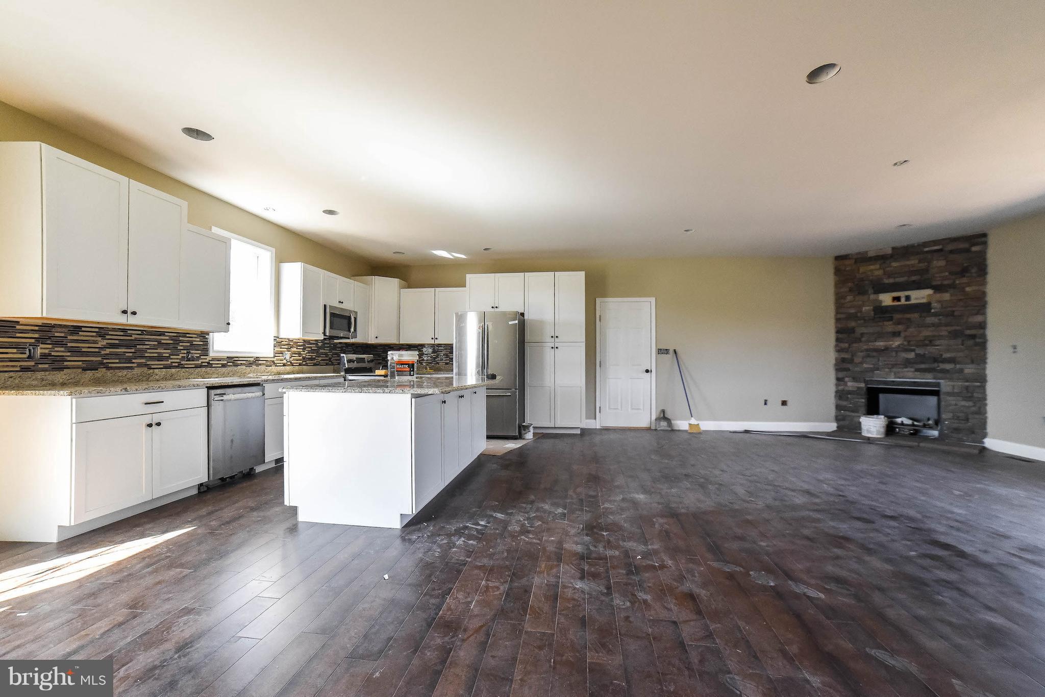 TRAPP HALL SUBD - Residential