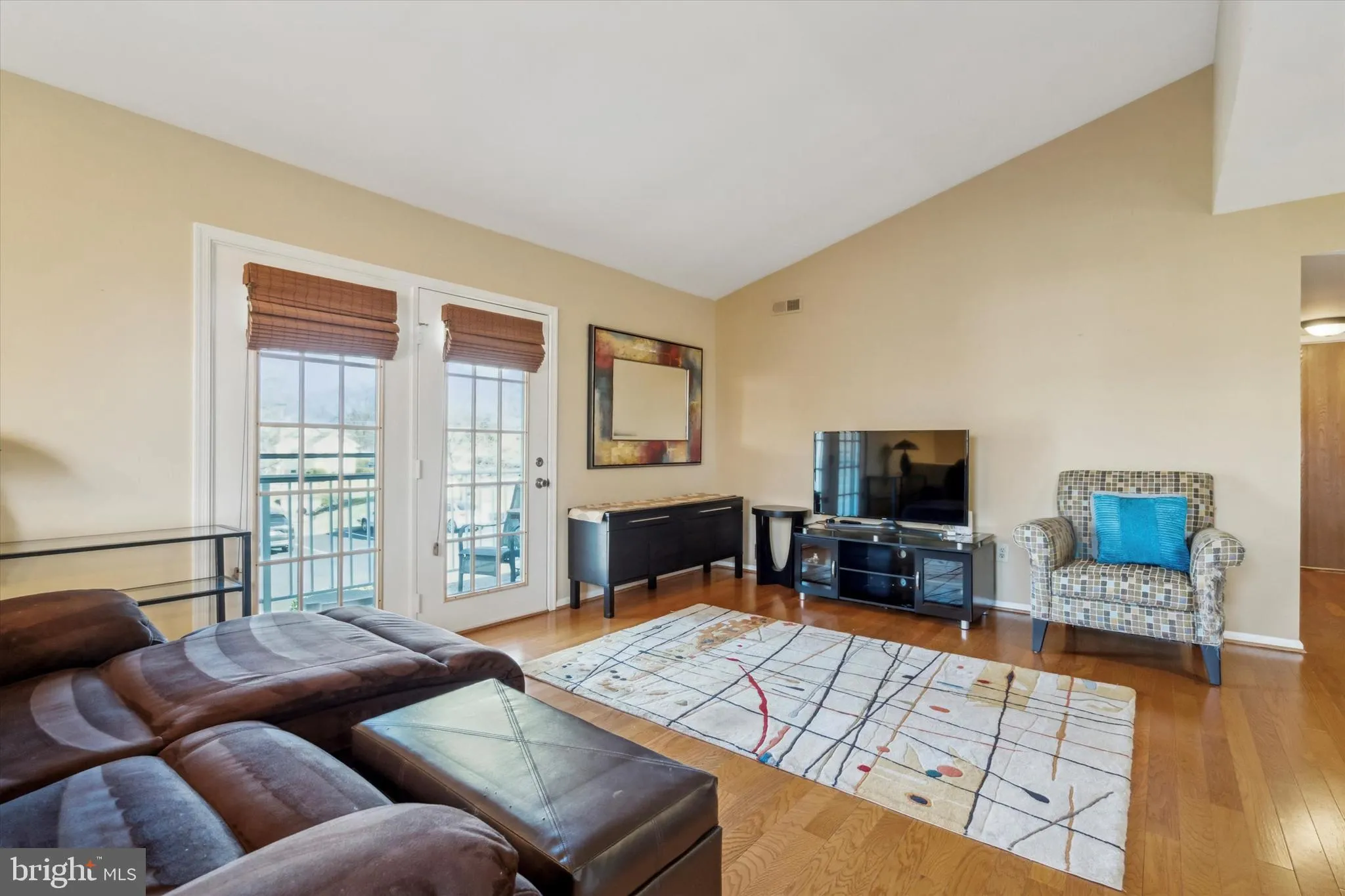 Southampton, Pennsylvania 18966, United States, 2 Bedrooms Bedrooms, ,2 BathroomsBathrooms,Residential,Contingent,83990