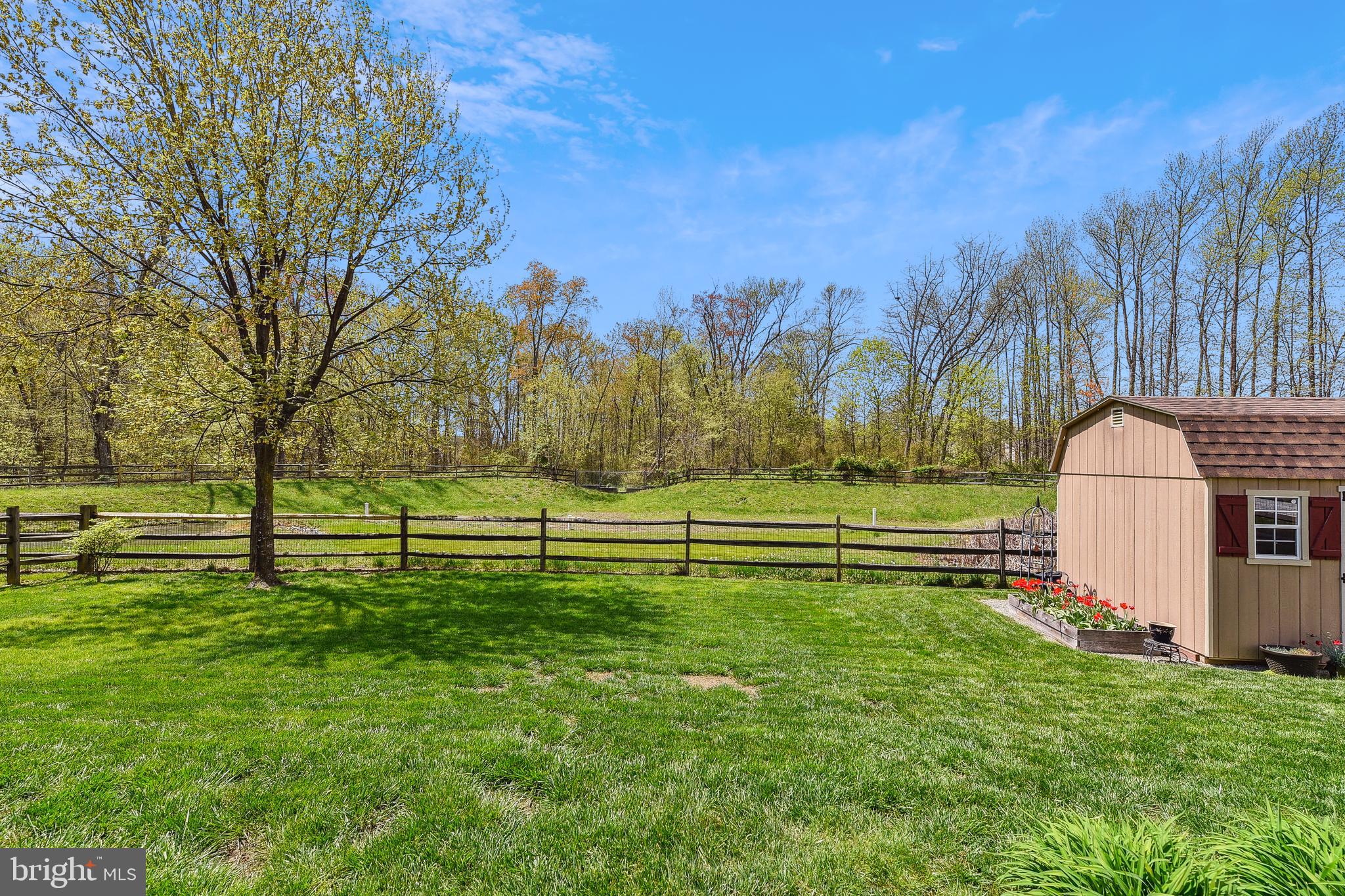 THE COURTS OF MALLORY - Residential