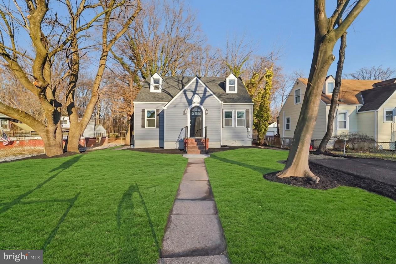 EDGEWOOD PARK - Residential