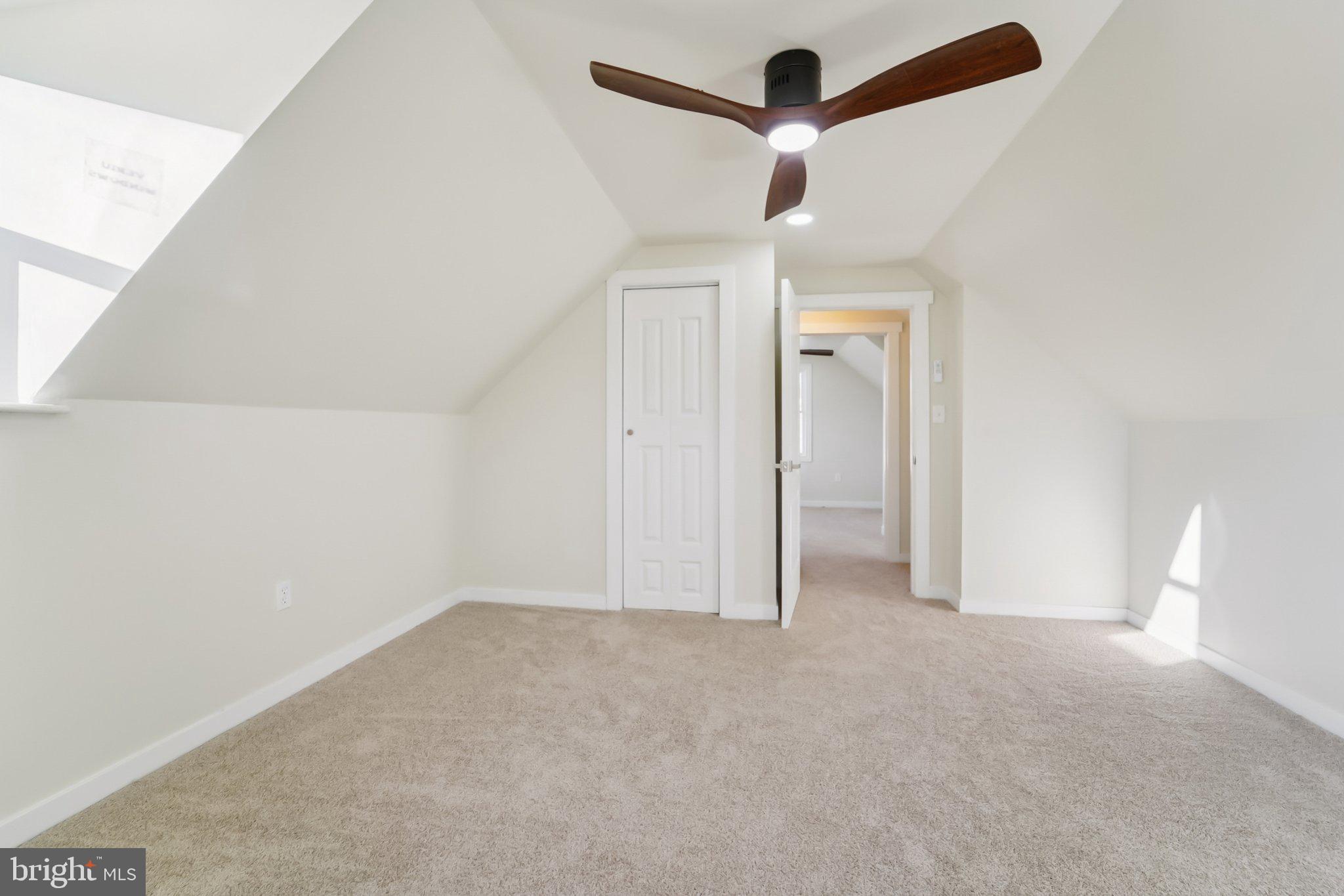 EDGEWOOD PARK - Residential