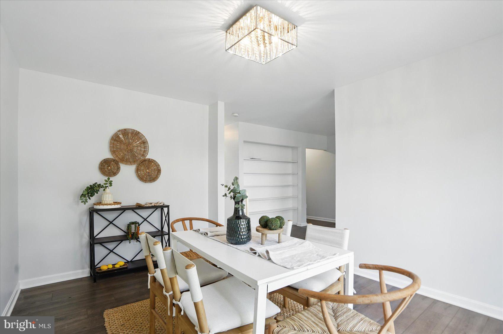 WOODSTREAM EAST PLAT NIN - Residential