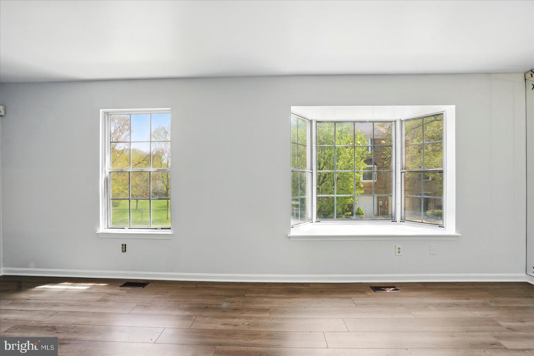 WOODSTREAM EAST PLAT NIN - Residential