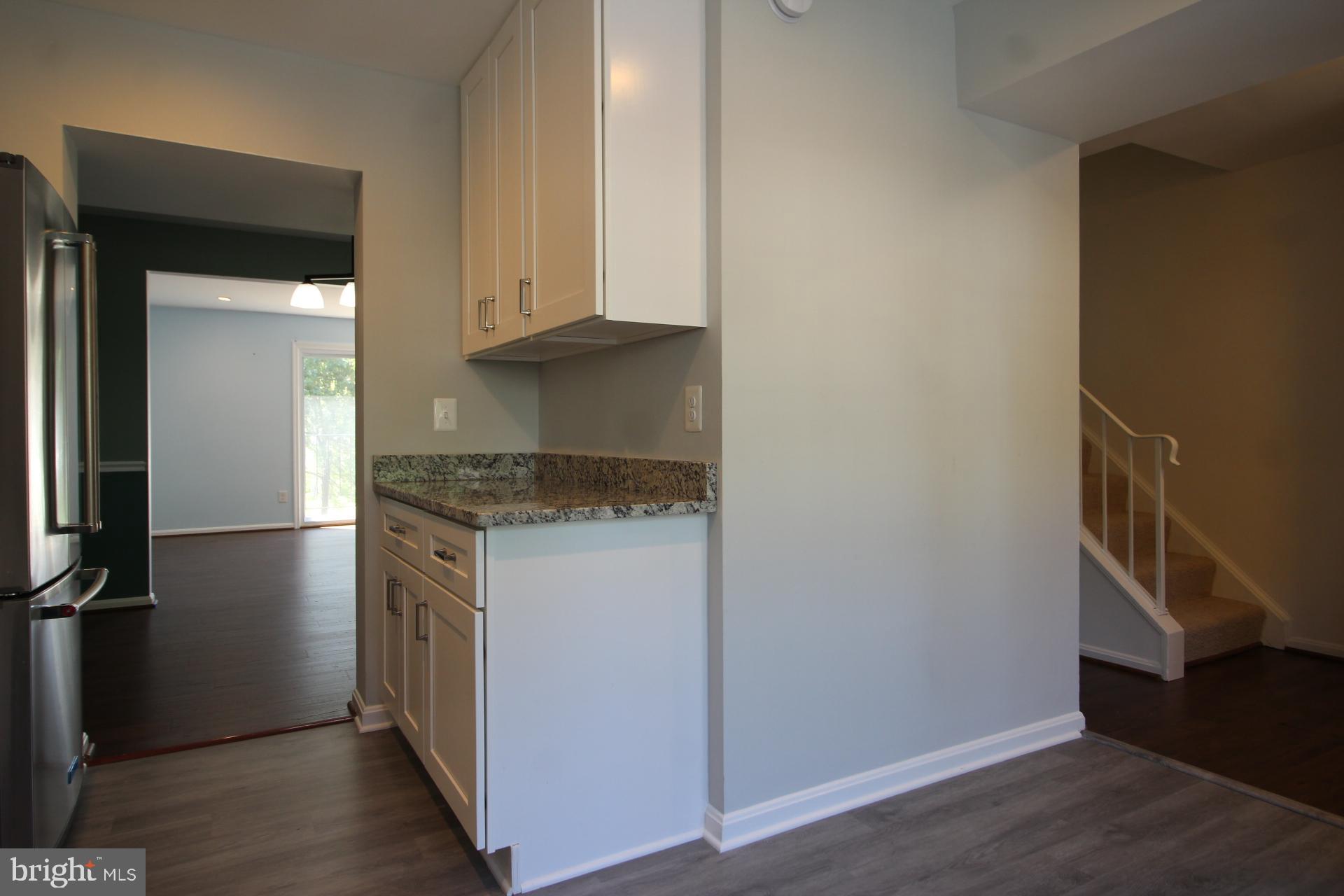 KEENE MILL WOODS - Residential Lease