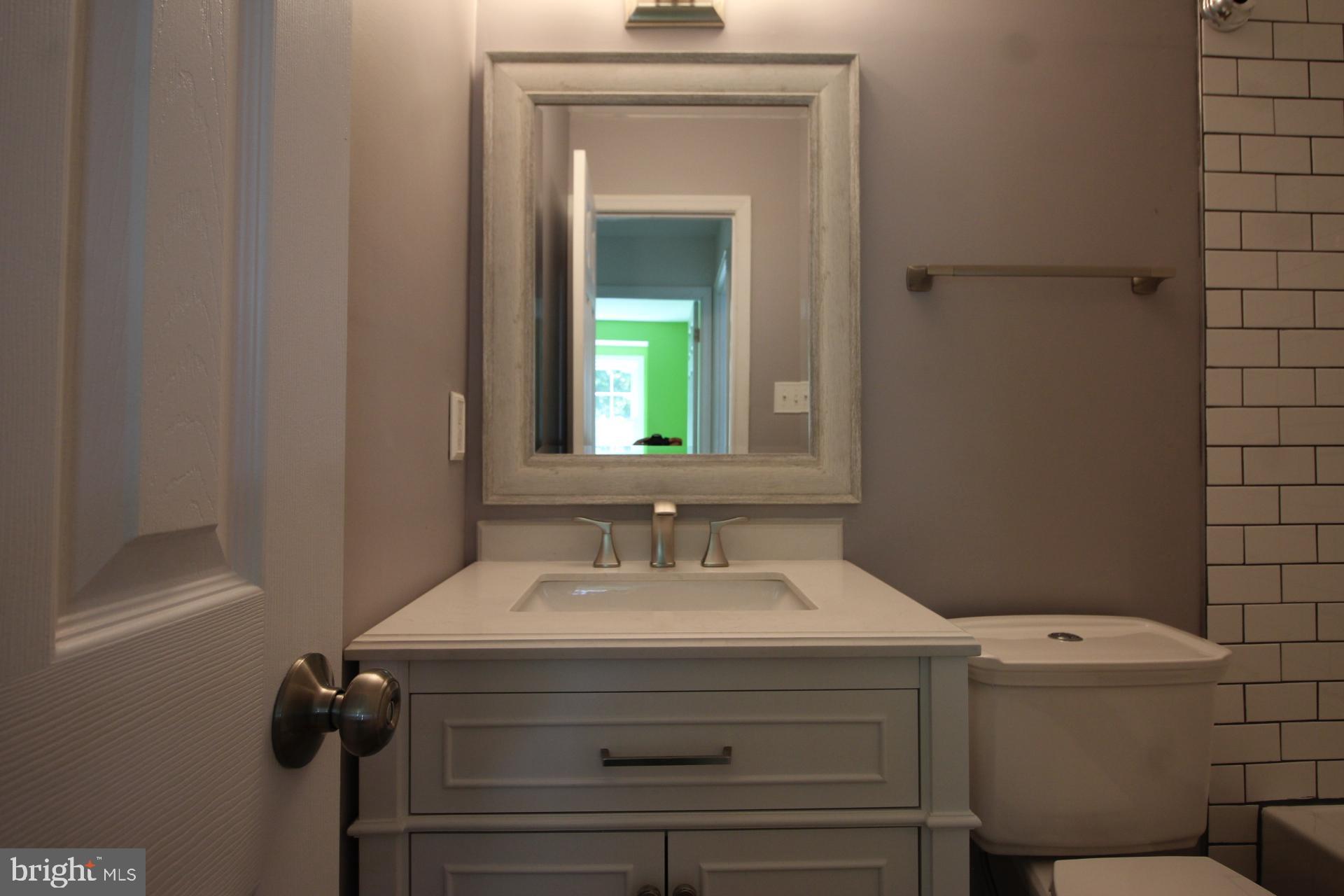 KEENE MILL WOODS - Residential Lease