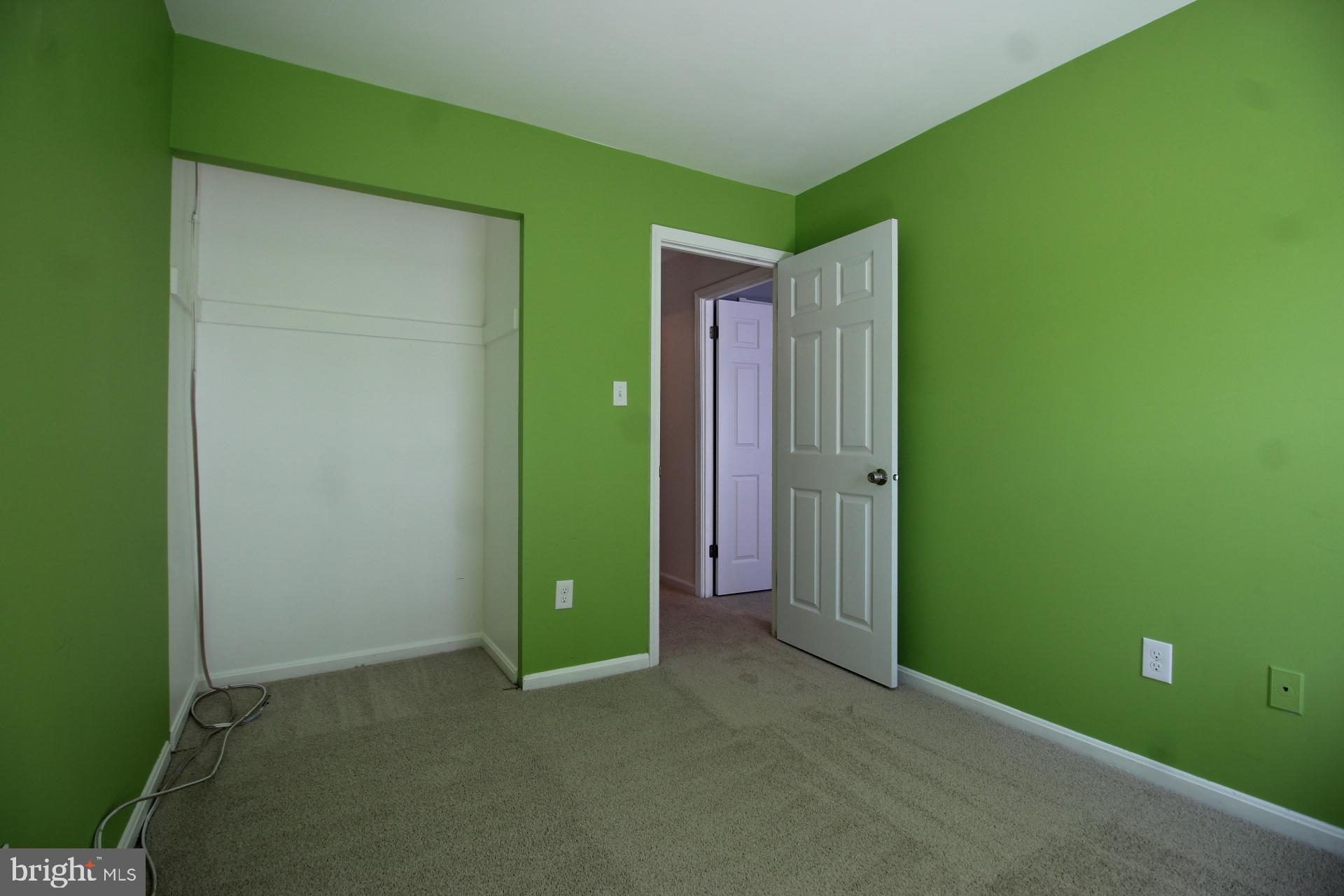 KEENE MILL WOODS - Residential Lease