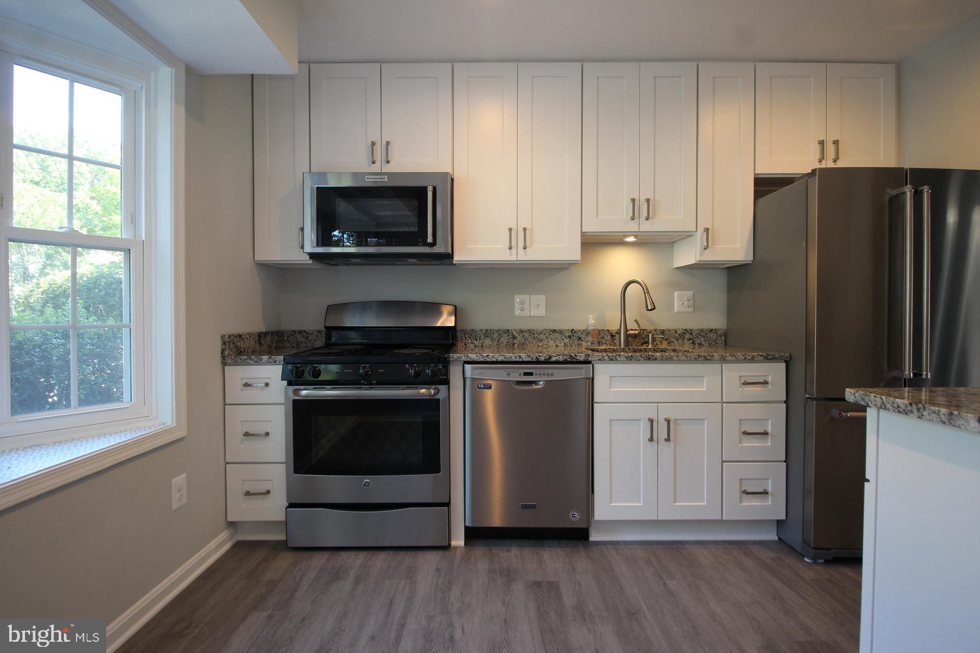 KEENE MILL WOODS - Residential Lease