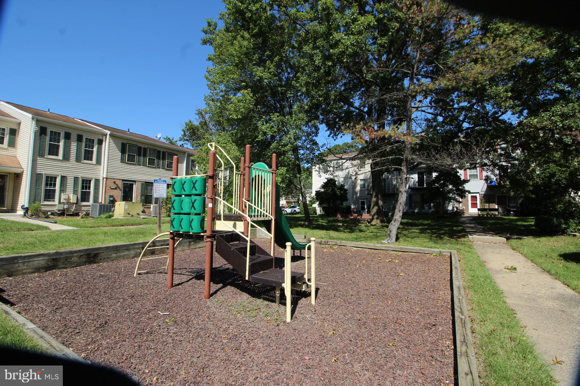 KEENE MILL WOODS - Residential Lease