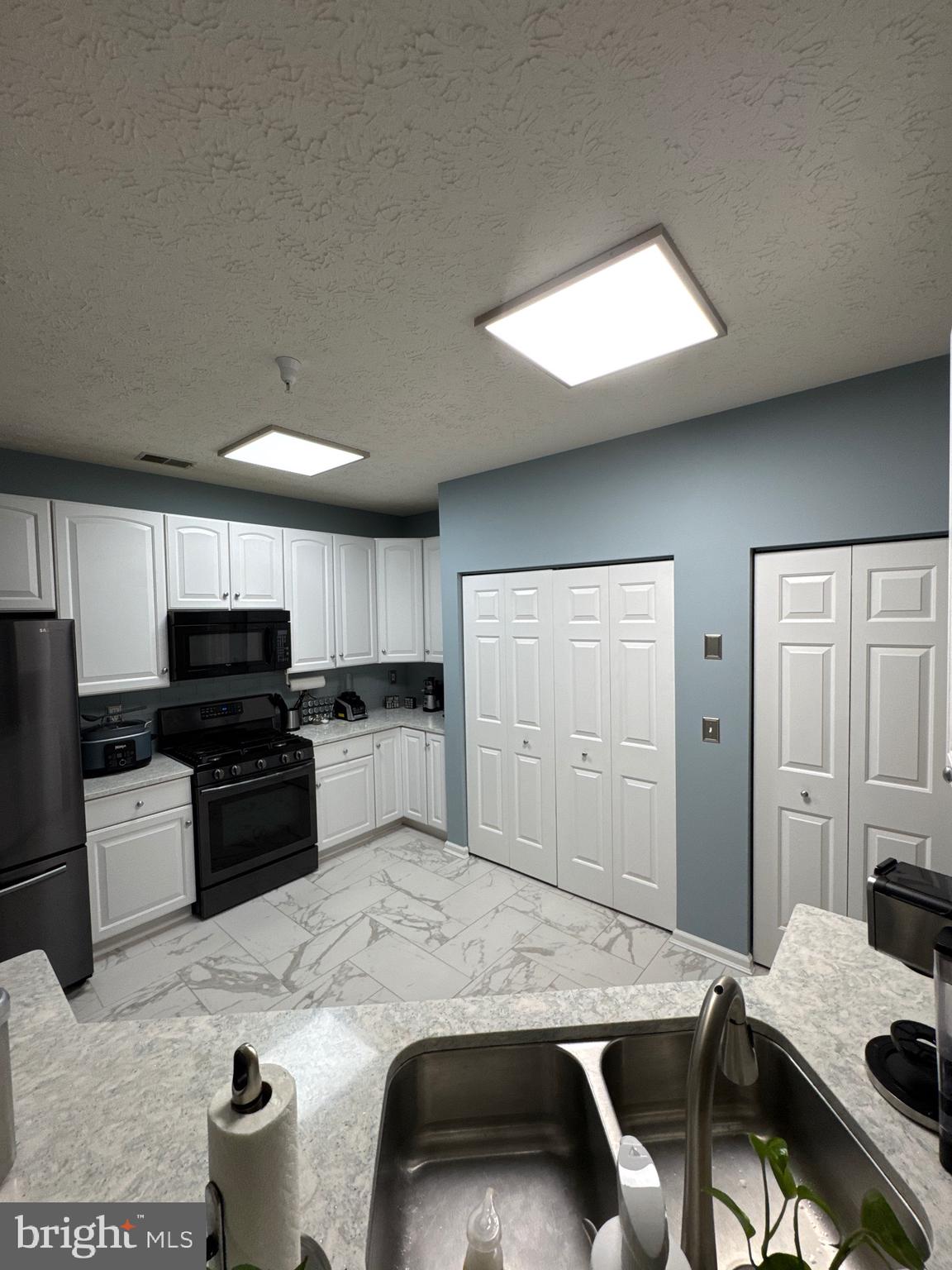 DEVONSHIRE AT WHITEMARSH - Residential