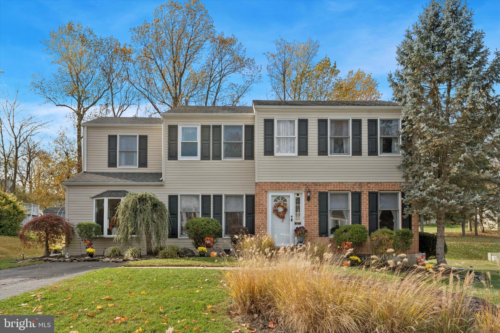 NAAMANS WOODS - Residential