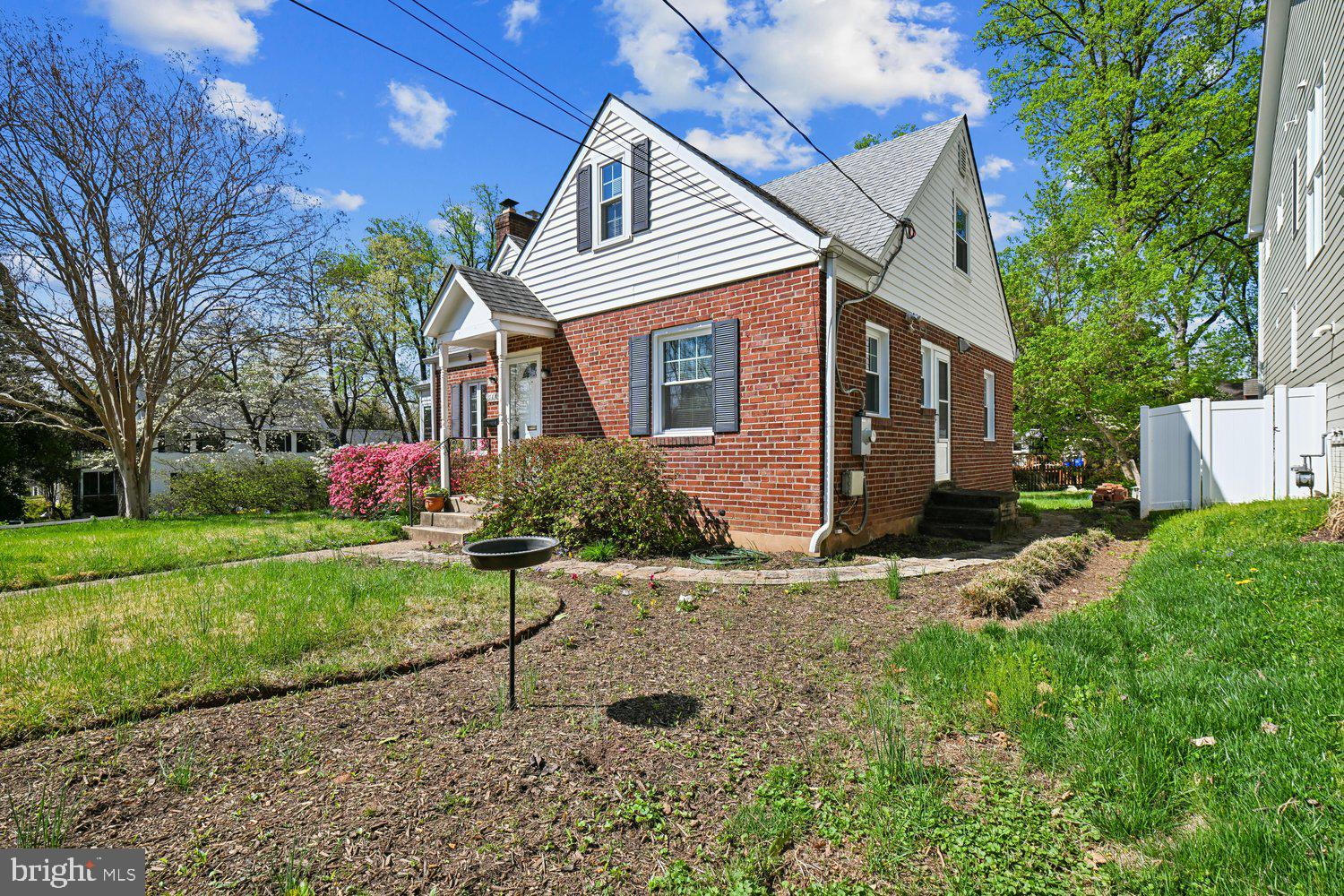 PAGE HILL - Residential