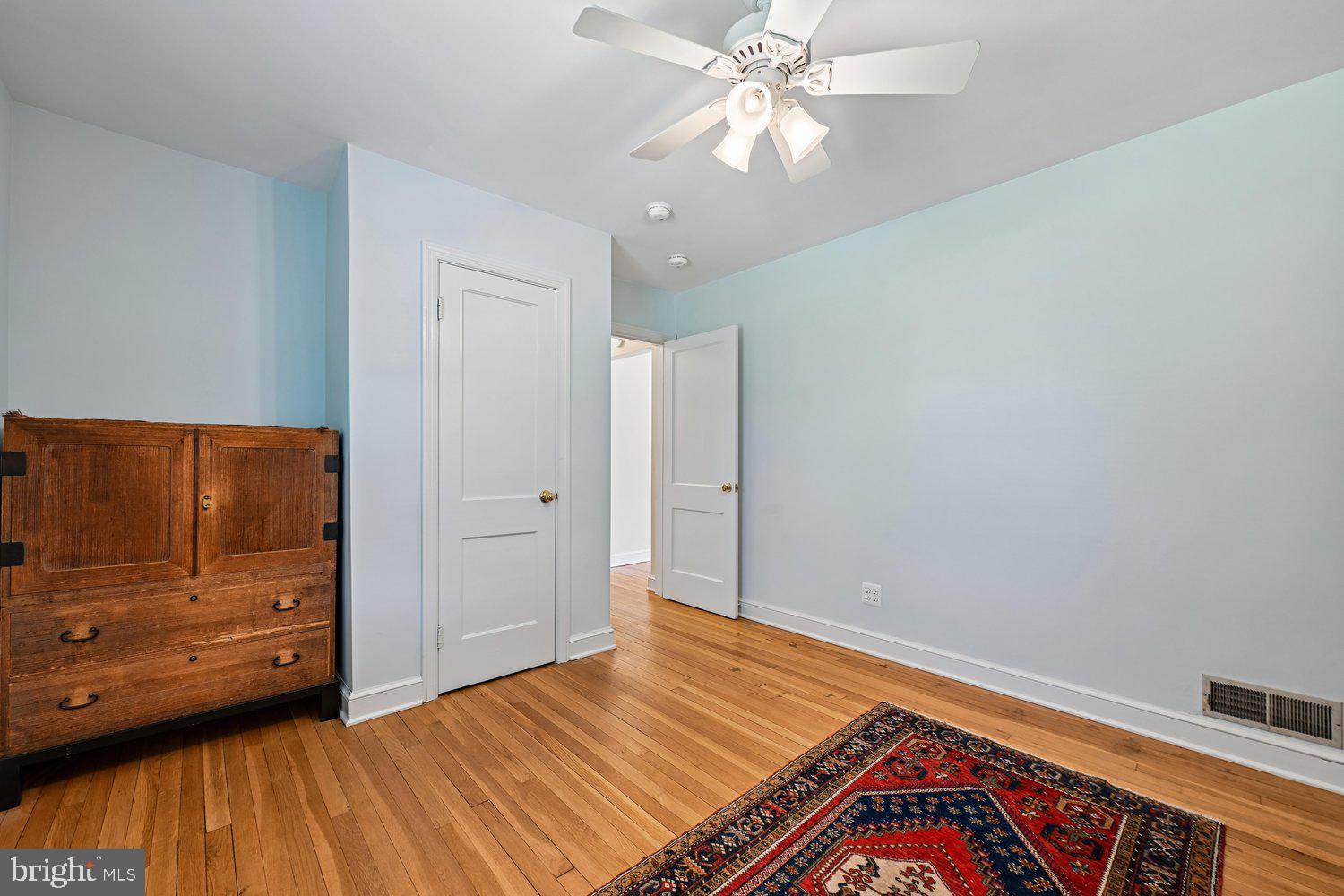 PAGE HILL - Residential