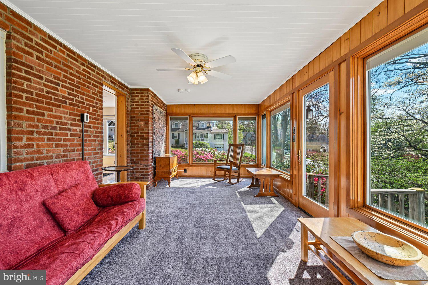 PAGE HILL - Residential