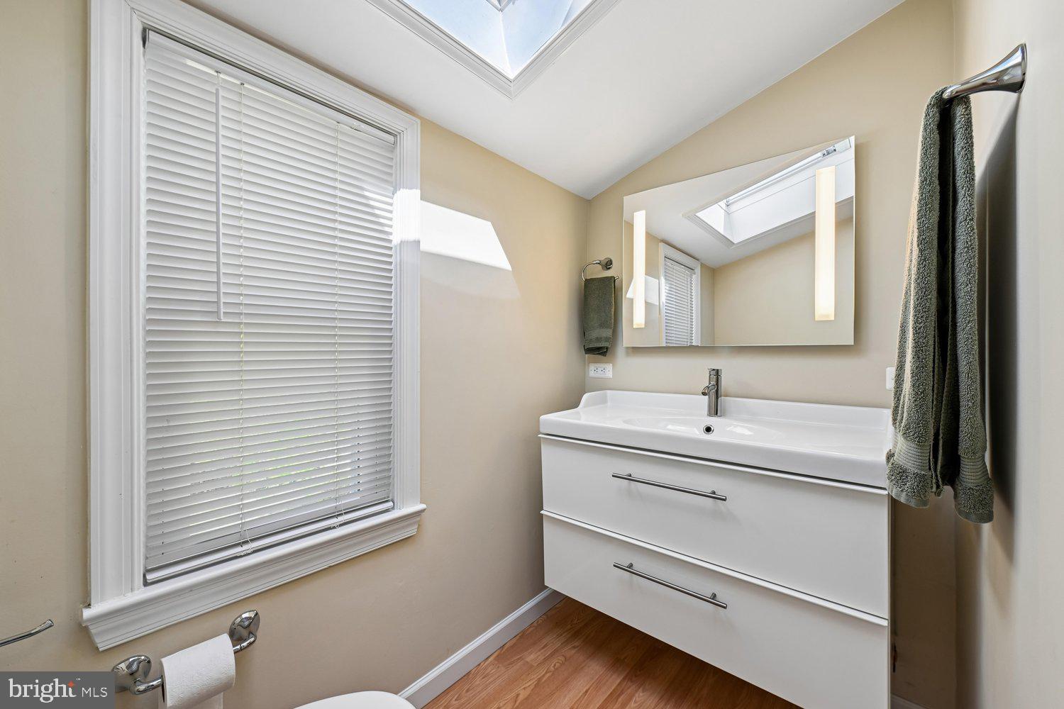 PAGE HILL - Residential