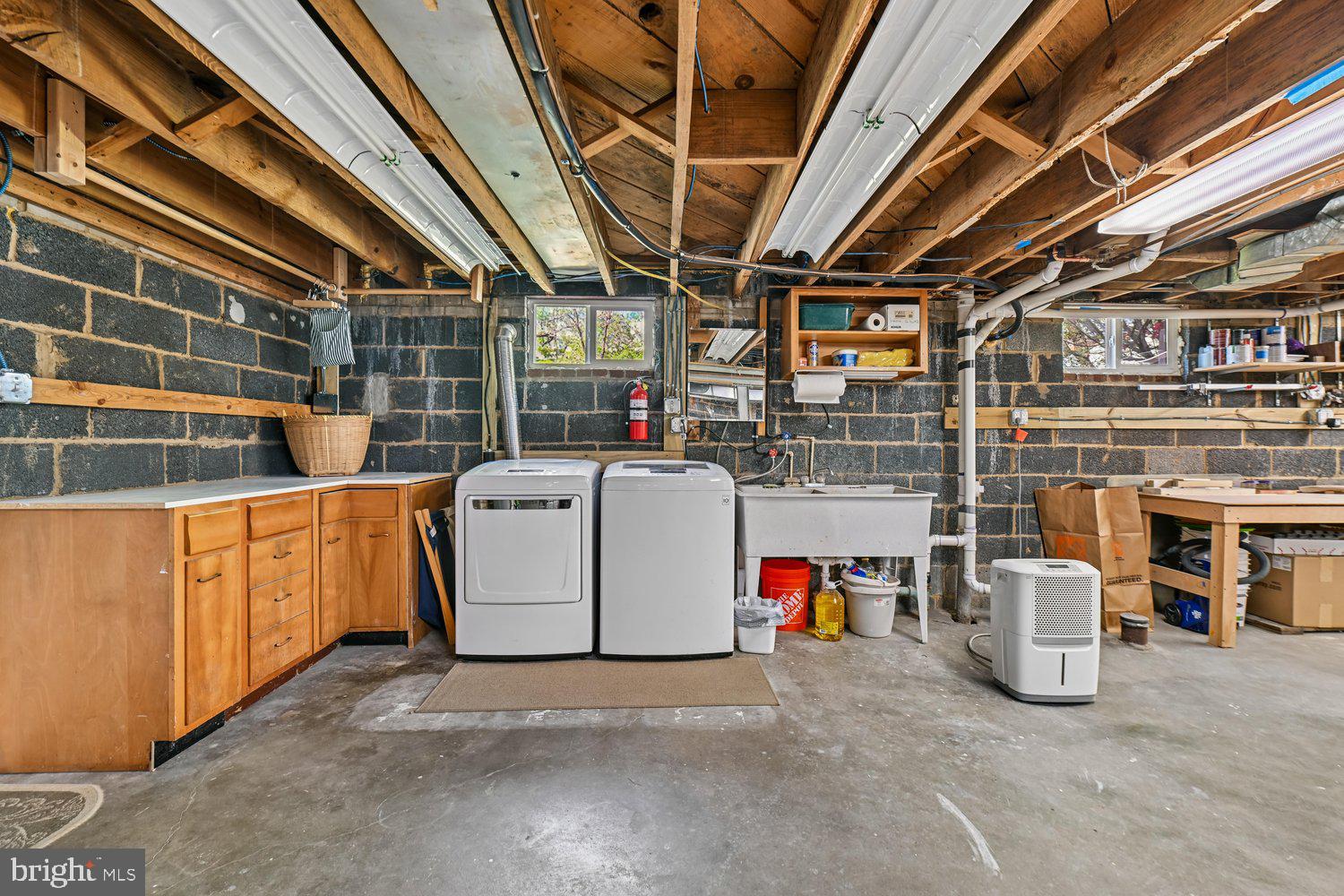 PAGE HILL - Residential