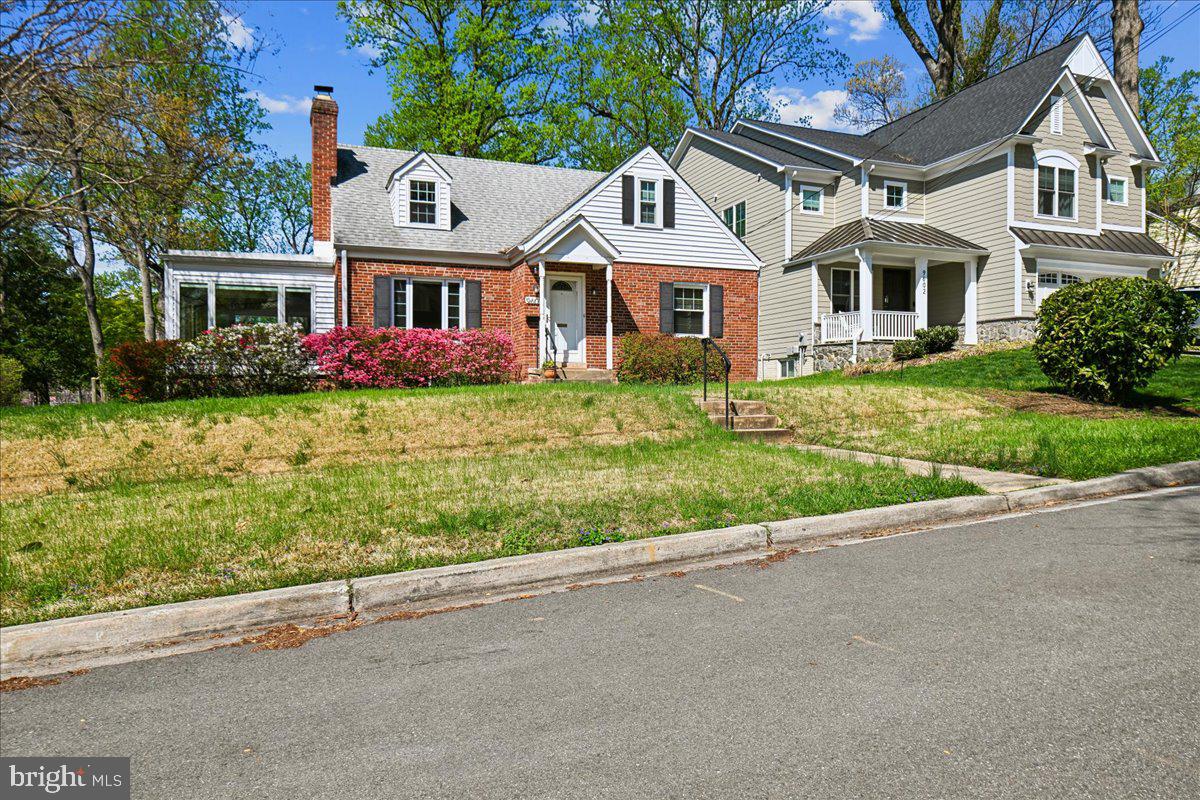 PAGE HILL - Residential