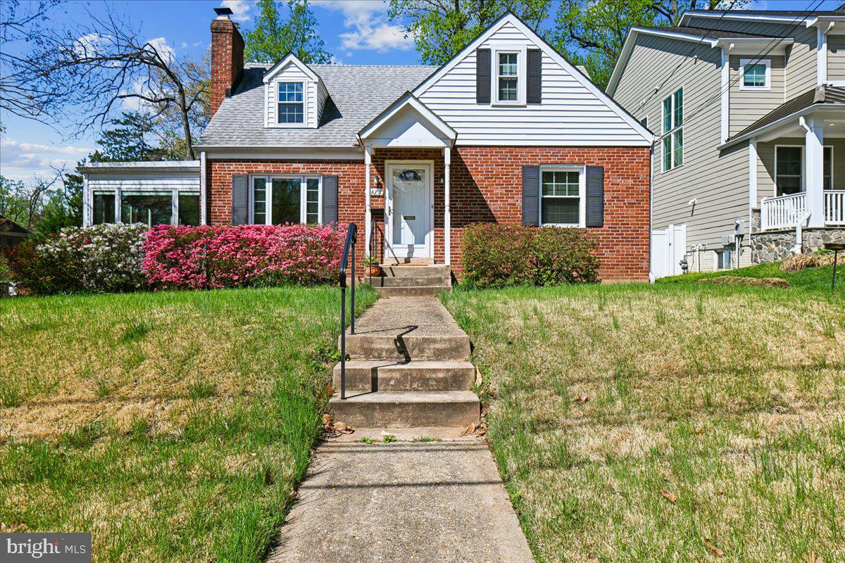 PAGE HILL - Residential