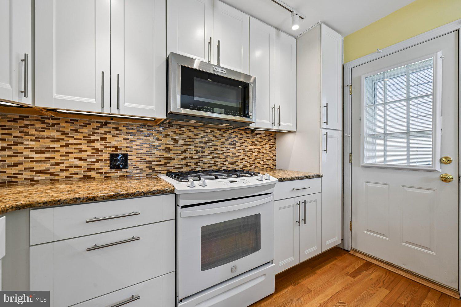 PAGE HILL - Residential